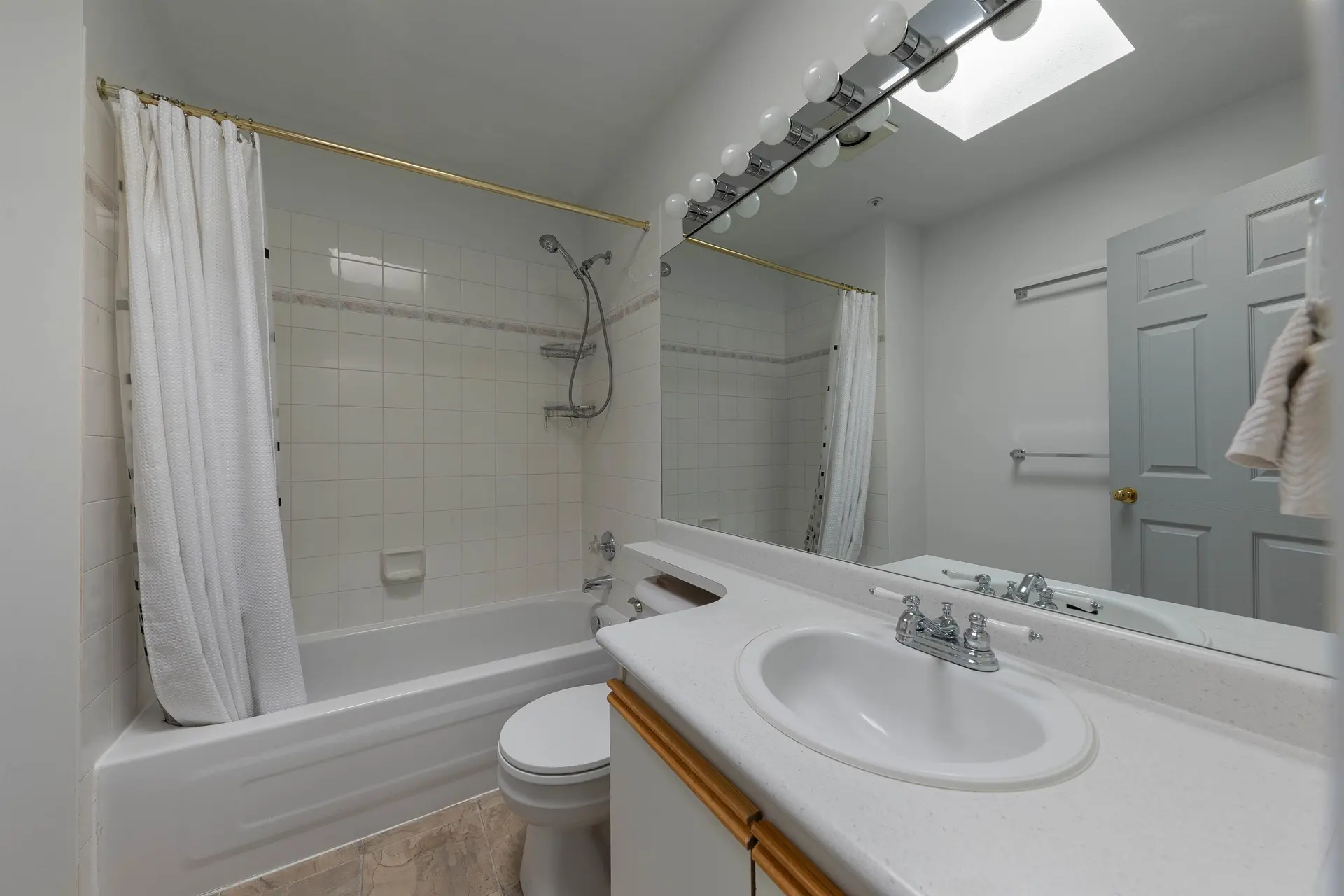 Property at #E309 40180 WILLOW CRESCENT, Squamish, BC