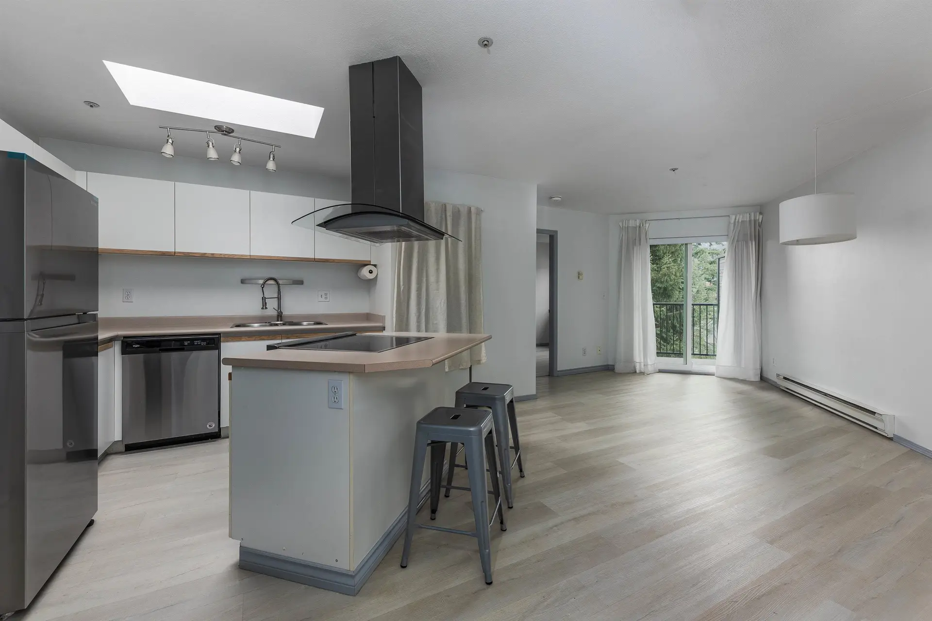 Property at #E309 40180 WILLOW CRESCENT, Squamish, BC