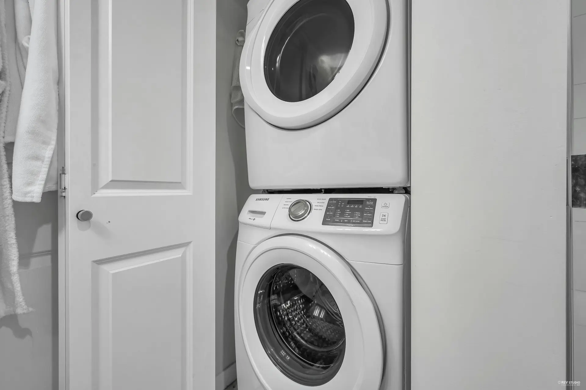 Property at #309 9877 UNIVERSITY CRESCENT, Burnaby, BC