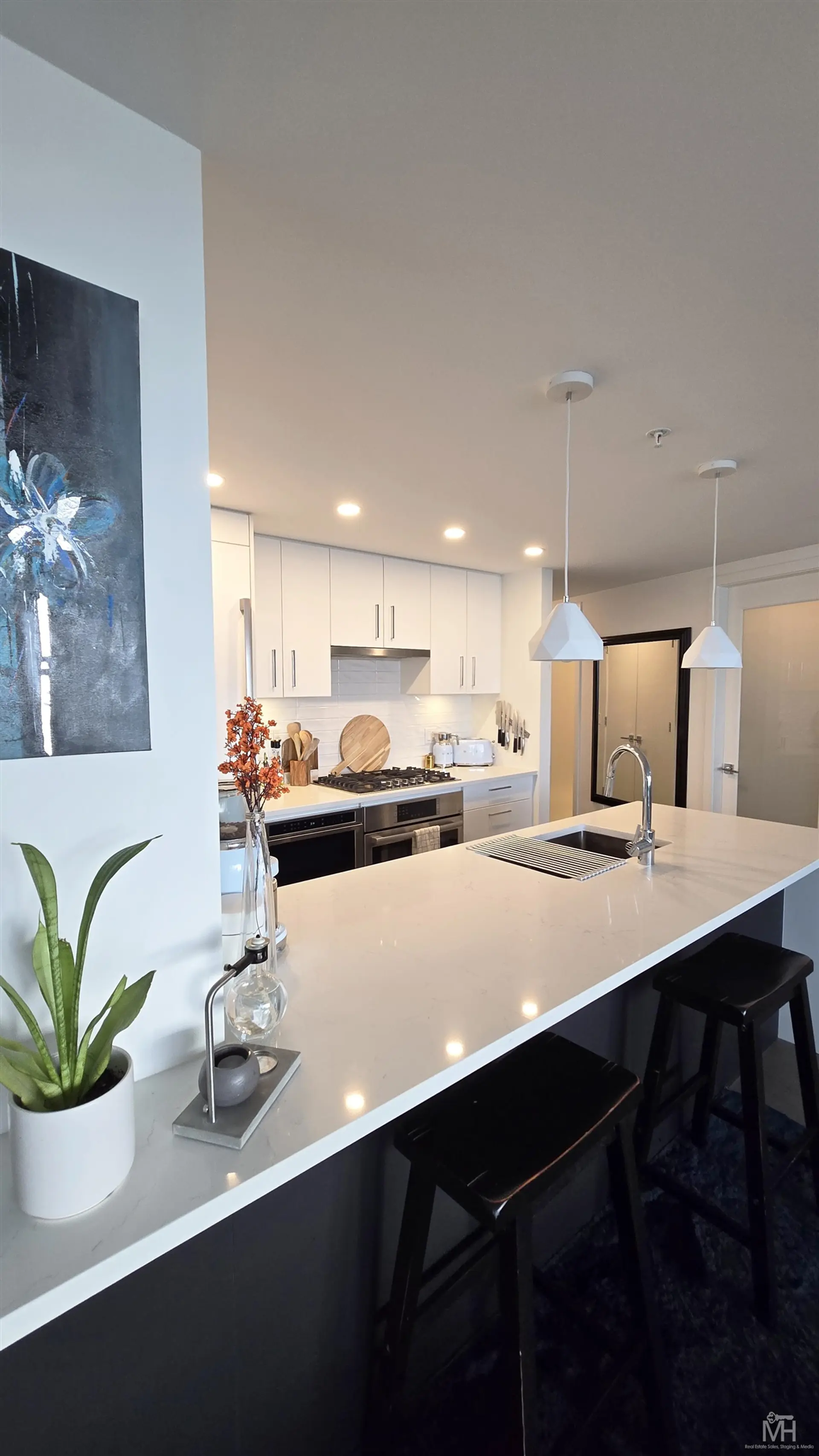 Property at #908 1588 JOHNSTON ROAD, White Rock, BC