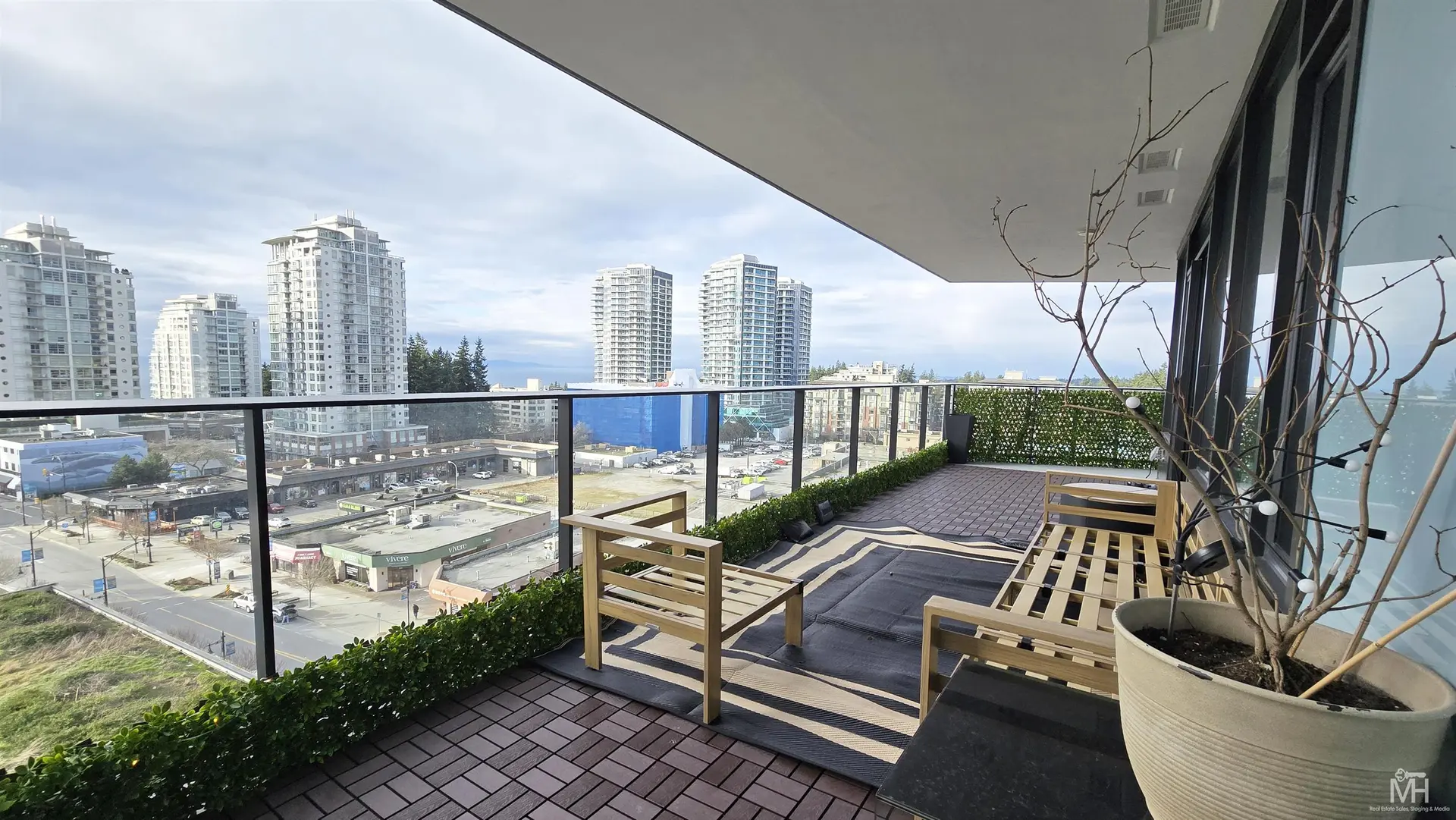 Property at #908 1588 JOHNSTON ROAD, White Rock, BC