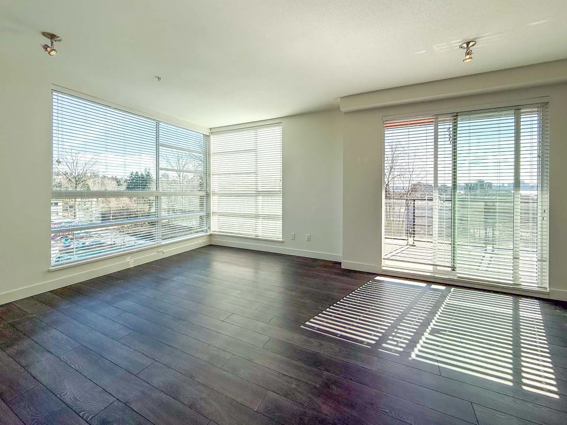 #524 723 W 3rd Street - Image 9