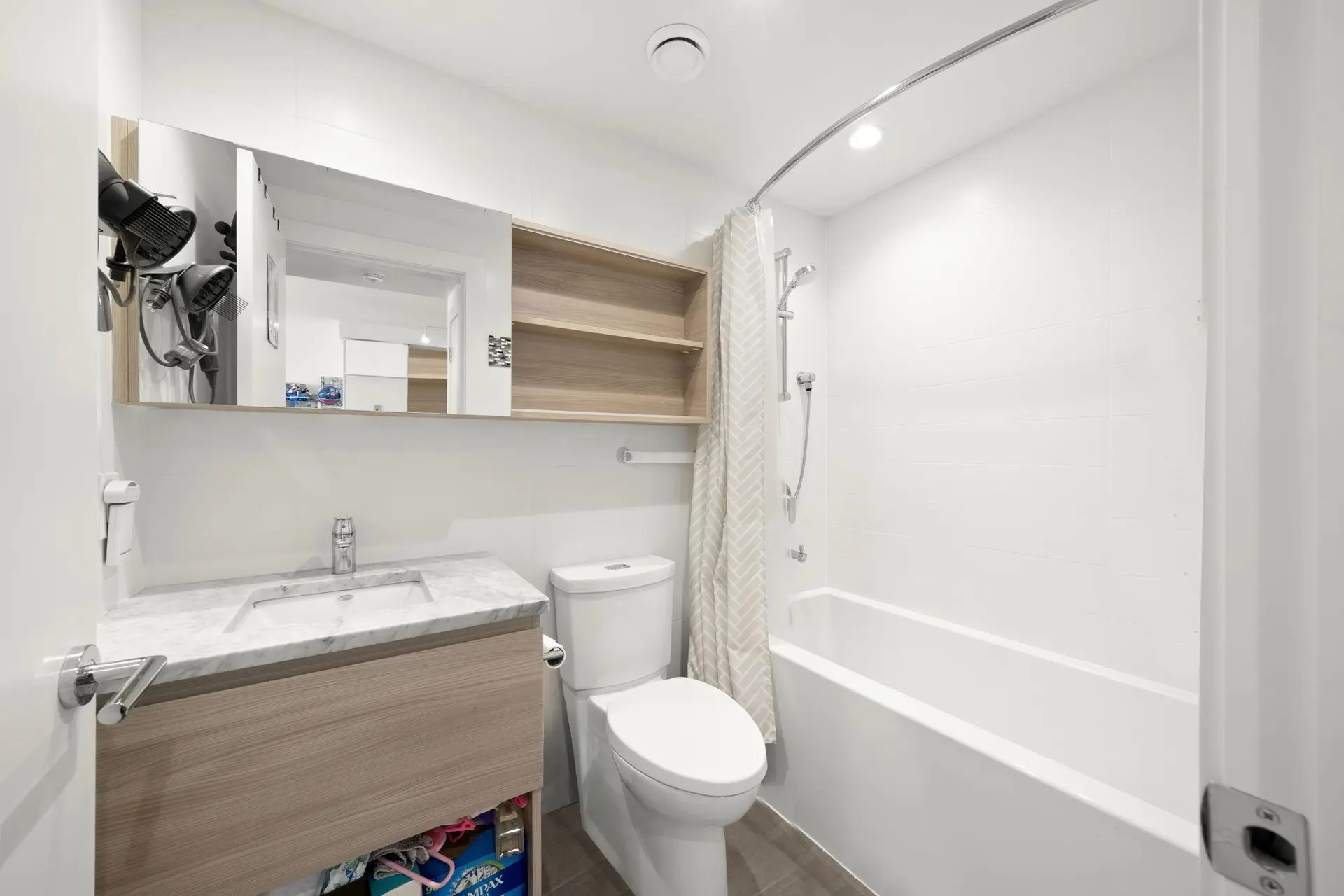 Property at #2206 525 FOSTER AVENUE, Coquitlam, BC