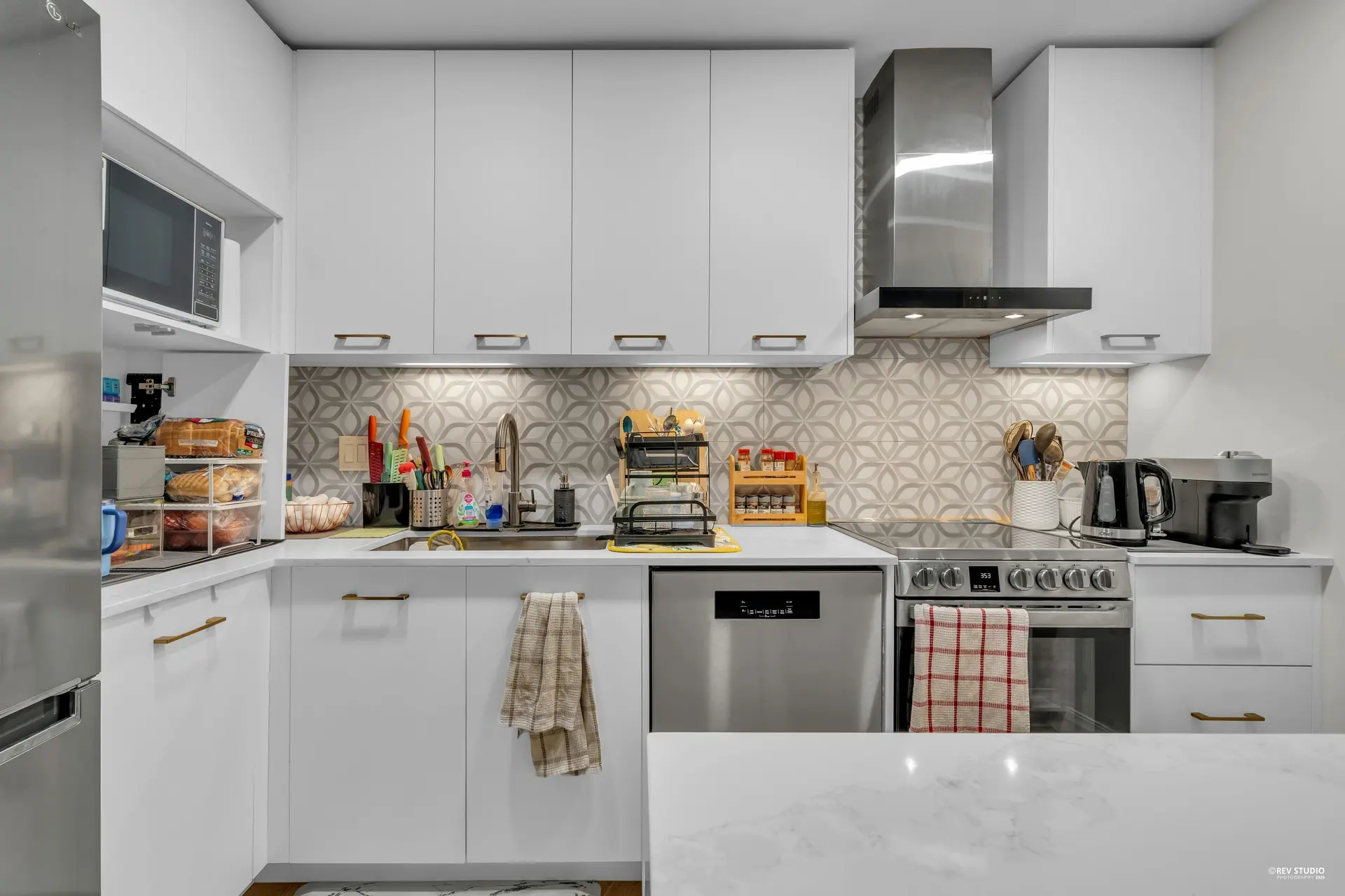 Property at #14826 HOLLY PARK LANE, Surrey, BC