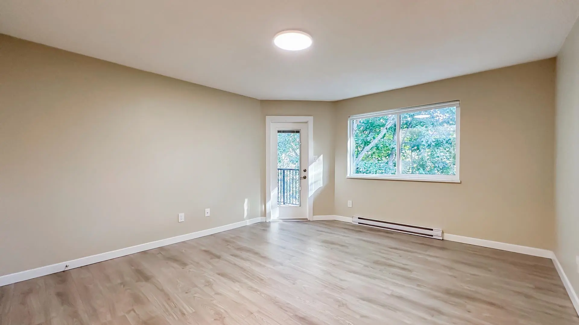#306 7520 Moffatt Road - Image 7