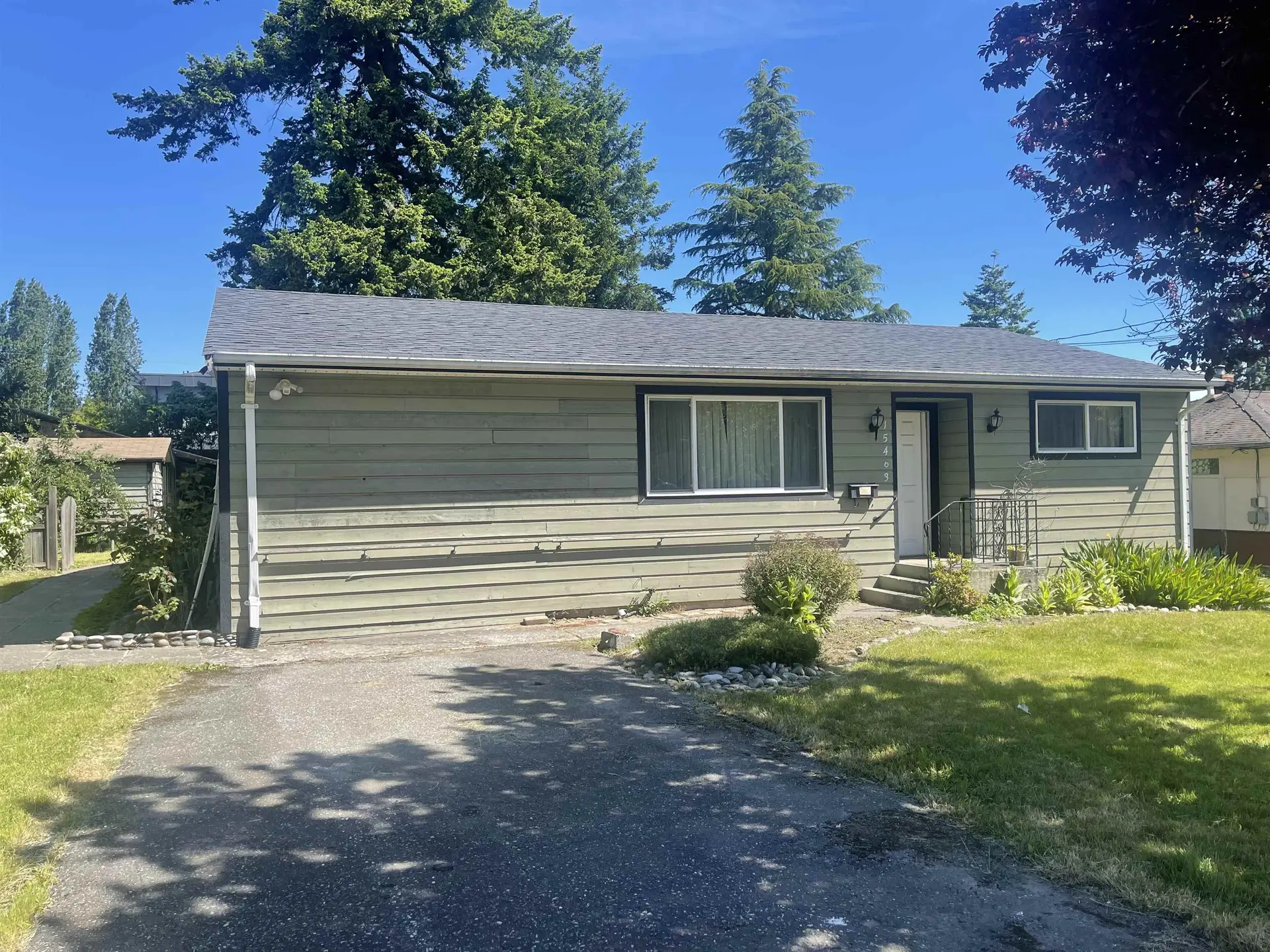 Property at 15463 16A AVENUE, Surrey, BC