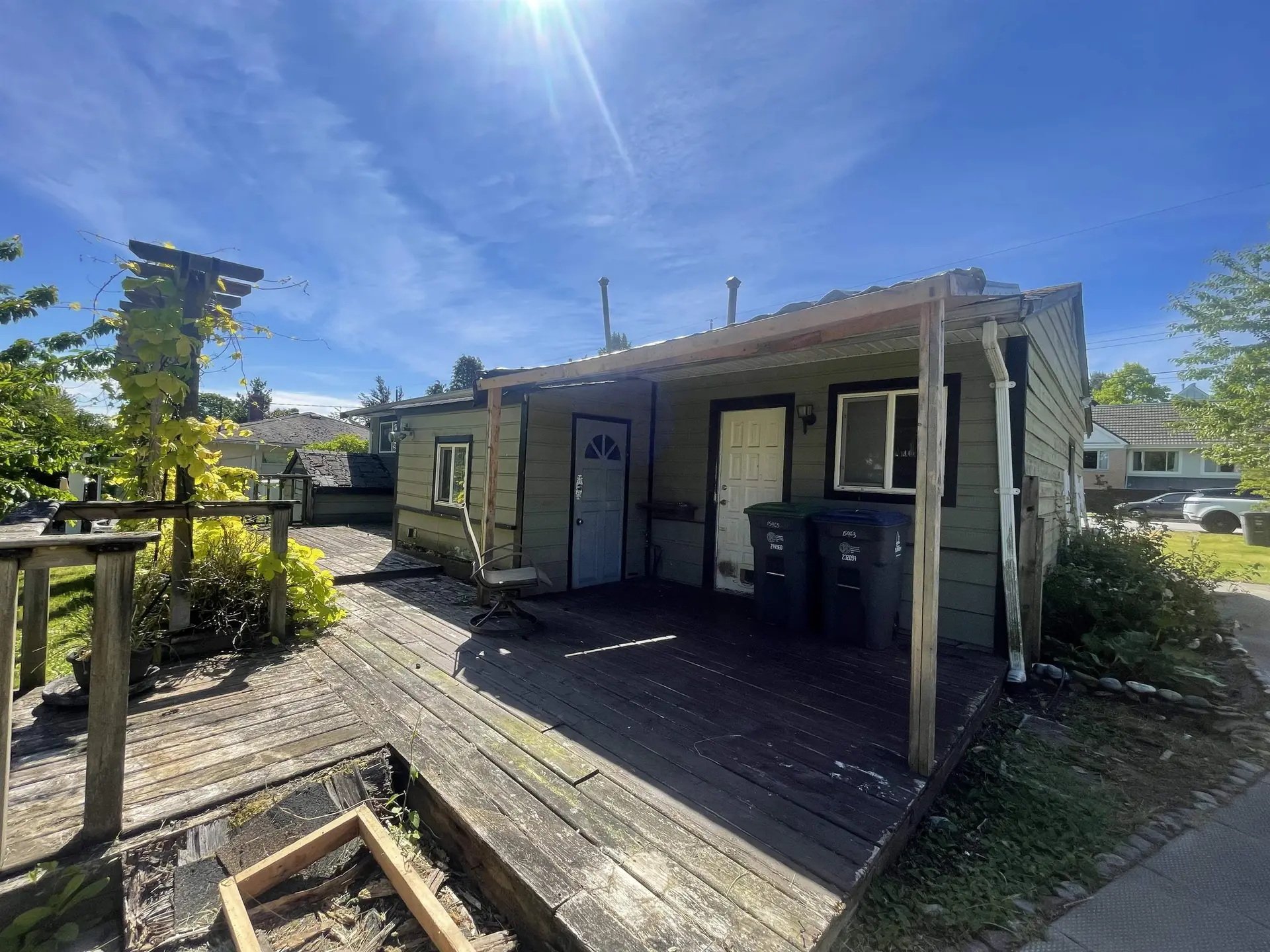 Property at 15463 16A AVENUE, Surrey, BC