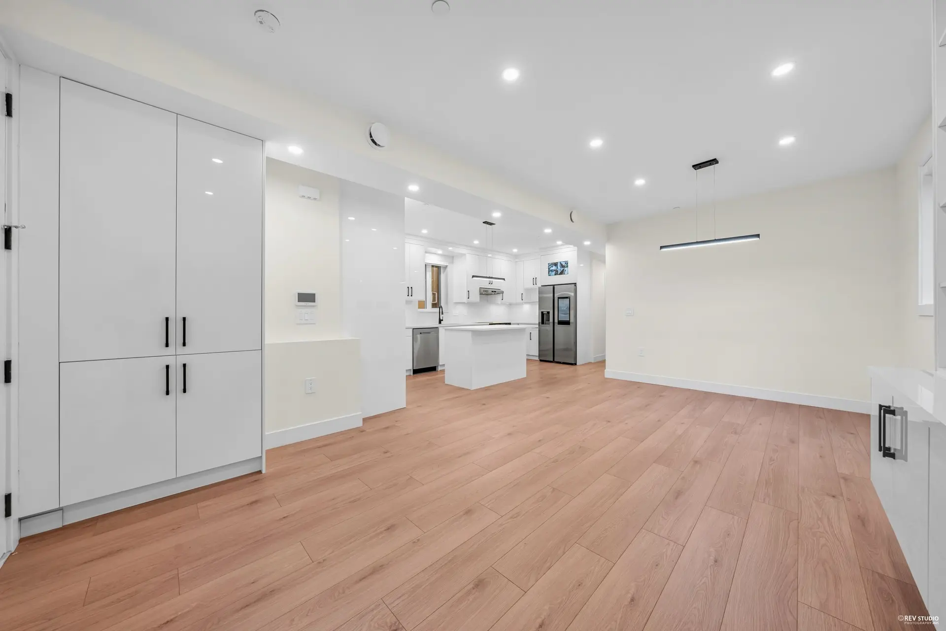 Property at #2 3090 VANNESS AVENUE, Vancouver, BC