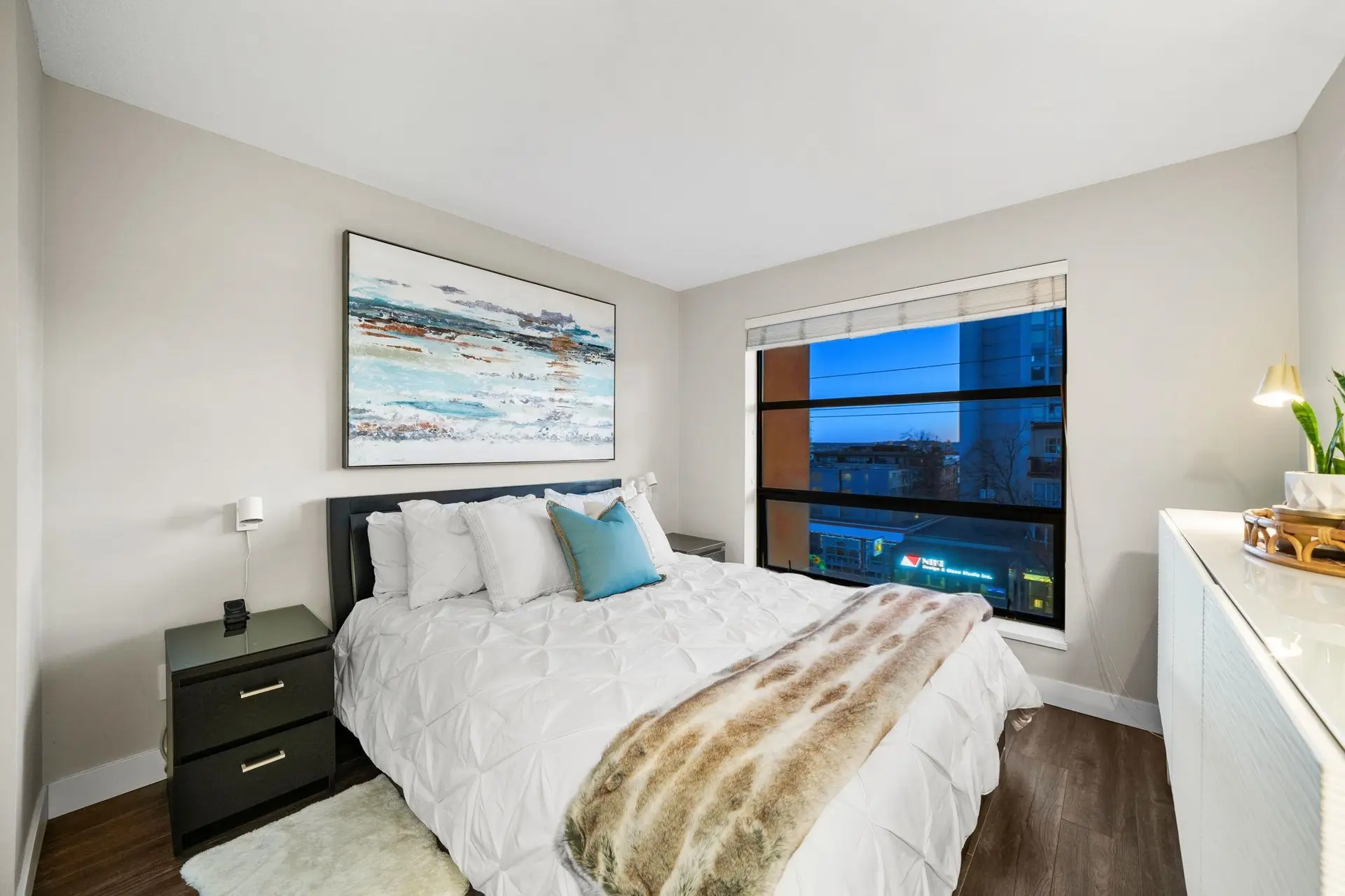 #410 124 W 3rd Street - Image 13
