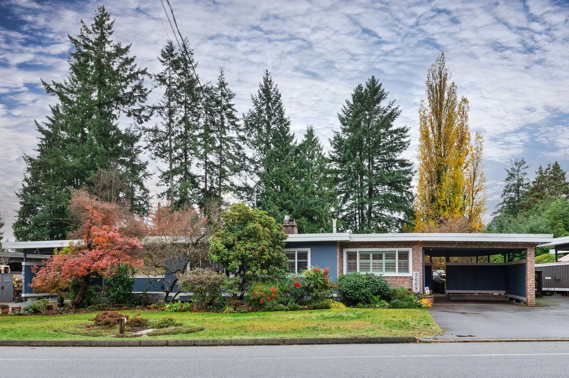 Property at 3669 Edgemont Boulevard, North Vancouver, BC