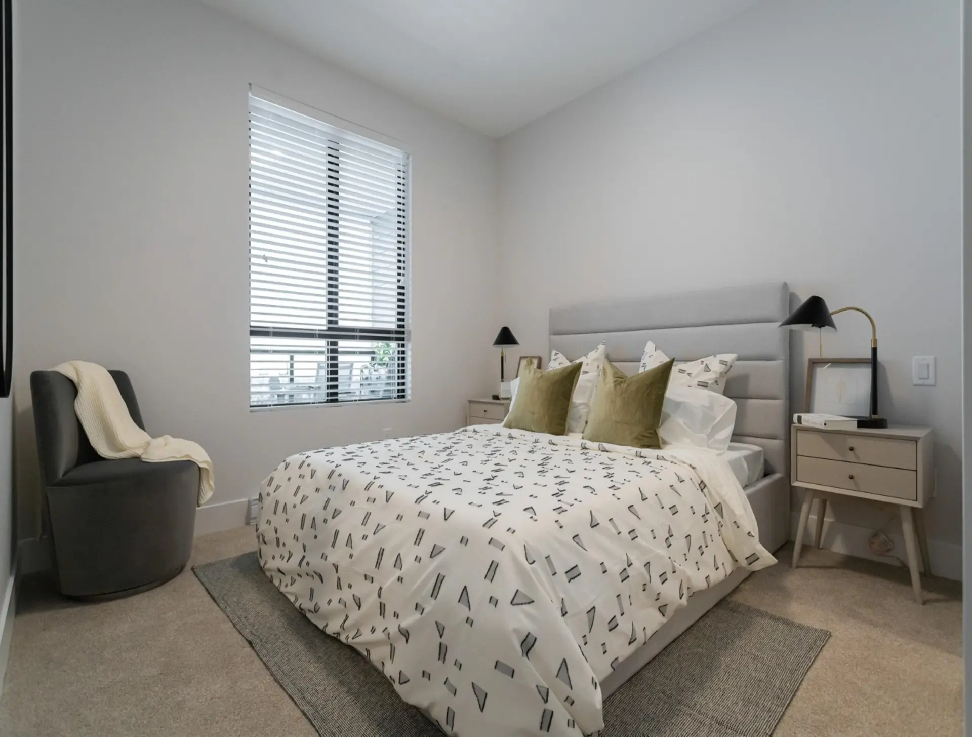 Property at #613 13458 95 AVENUE, Surrey, BC