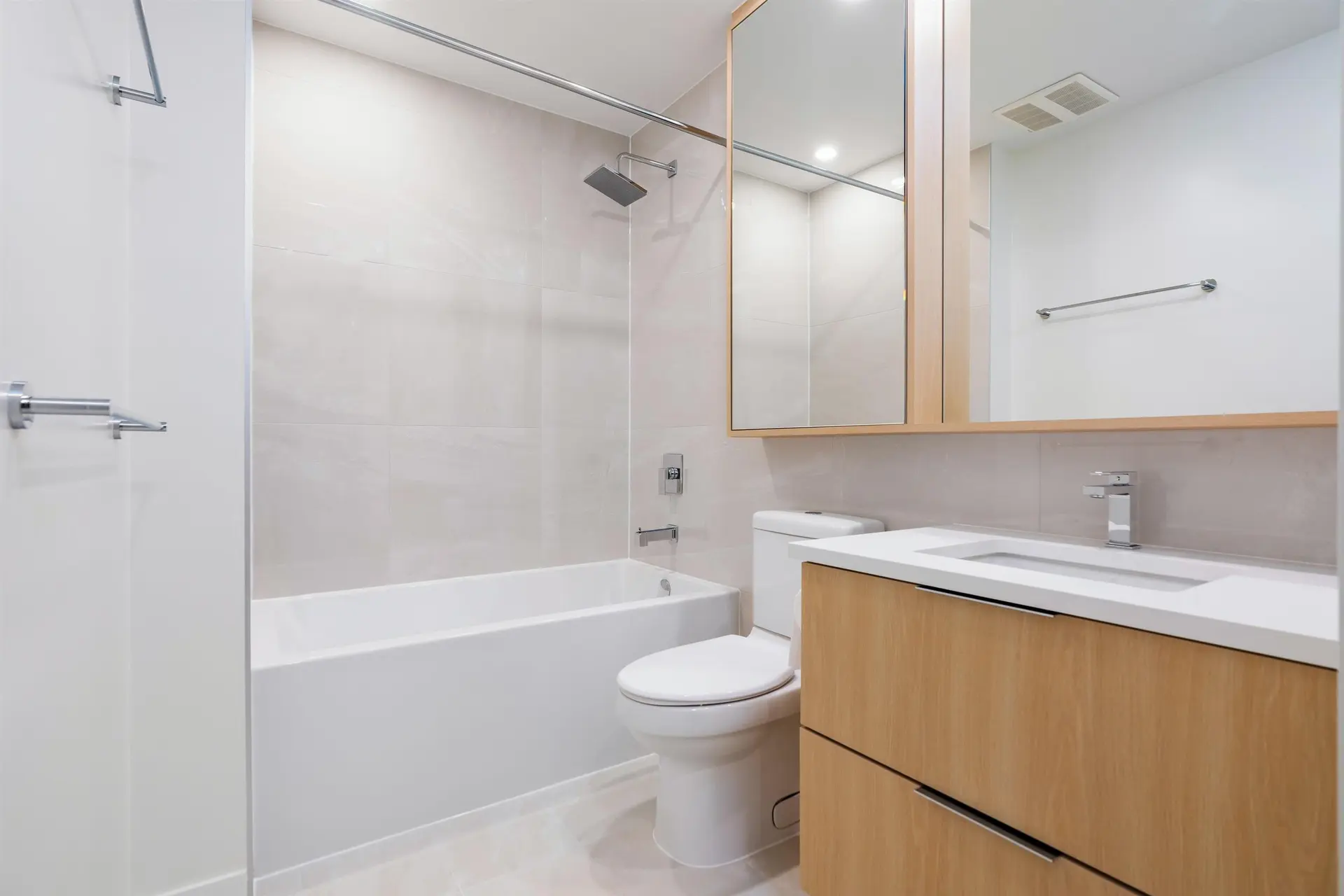 Property at #102 13318 104 AVENUE, Surrey, BC