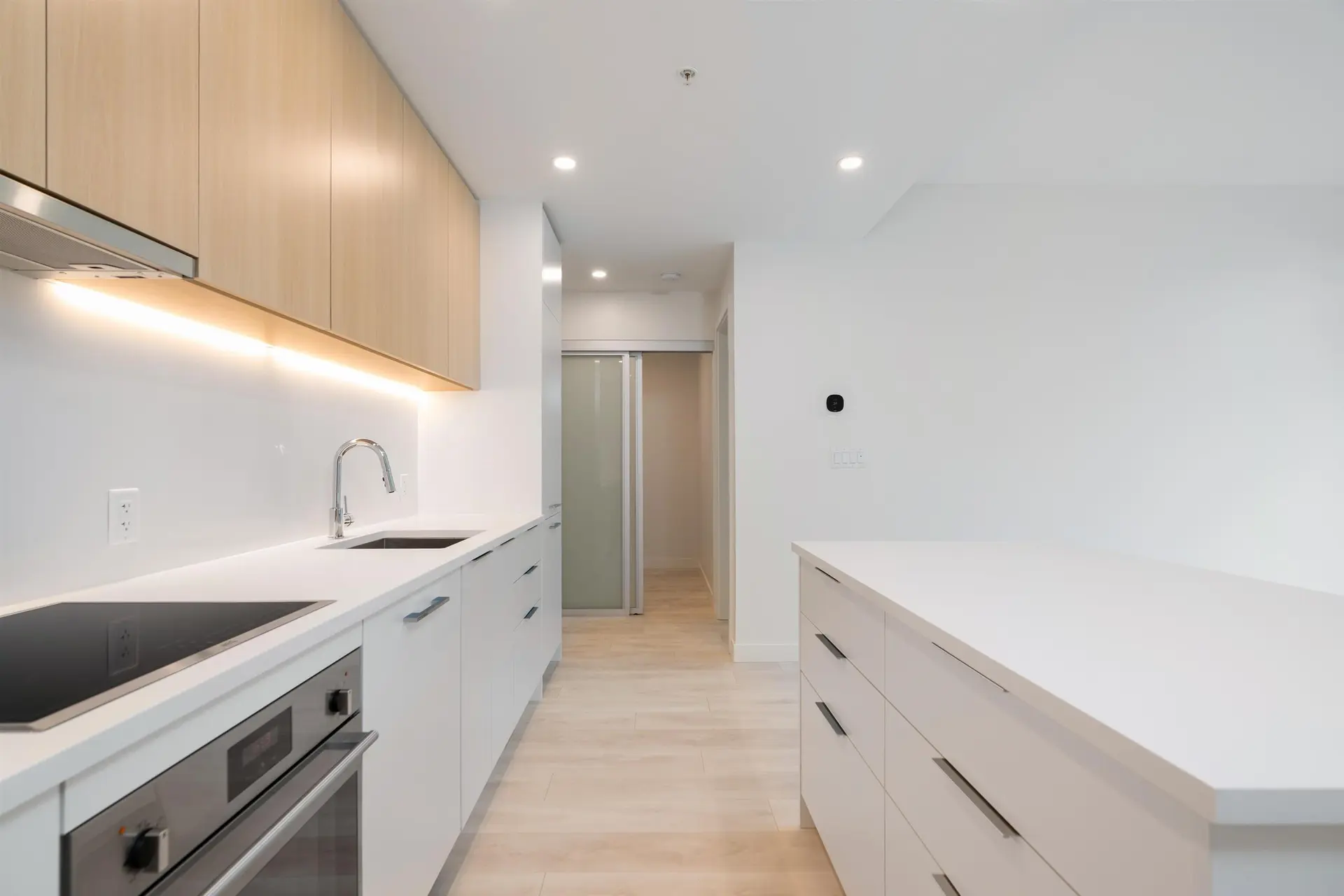 Property at #102 13318 104 AVENUE, Surrey, BC