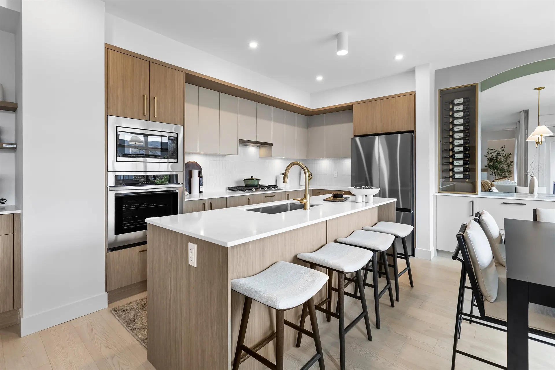 #139 3546 Monson Crescent - Image 2