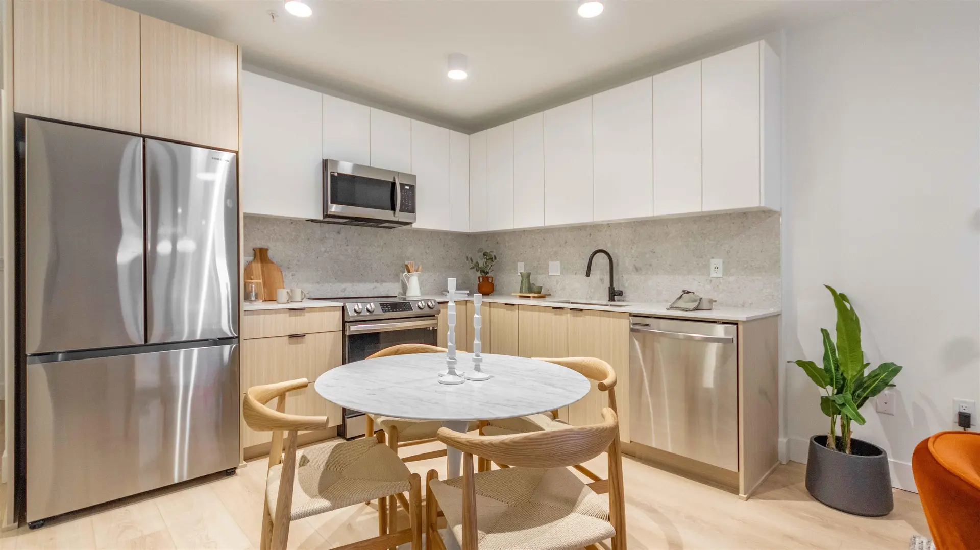 Property at #601 13455 94A AVENUE, Surrey, BC