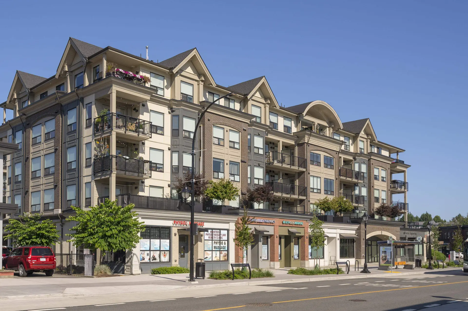 Property at #310-311 2493 Montrose Avenue, Abbotsford, BC