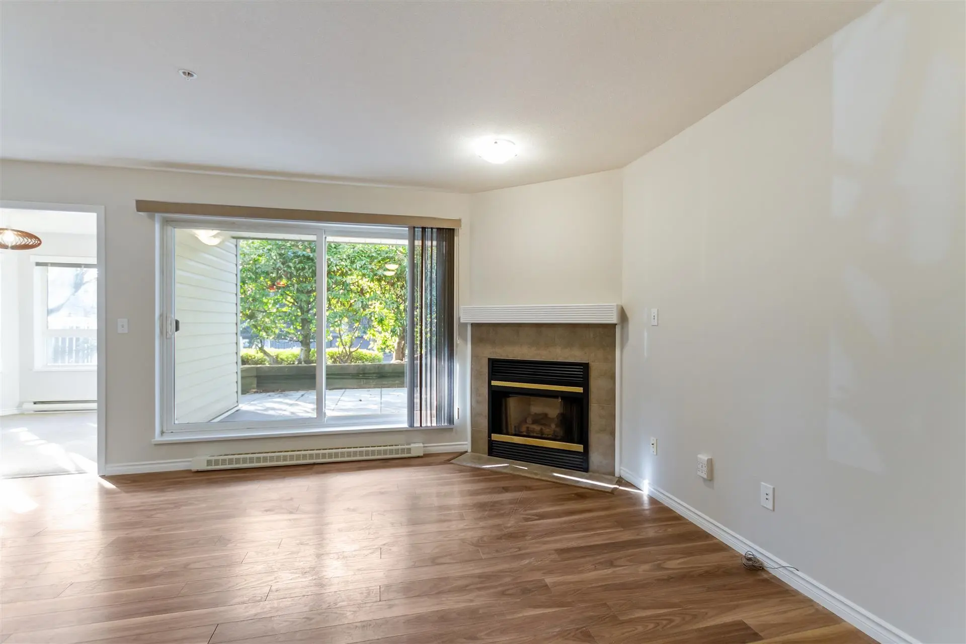 #114 2439 Wilson Avenue - Image 4