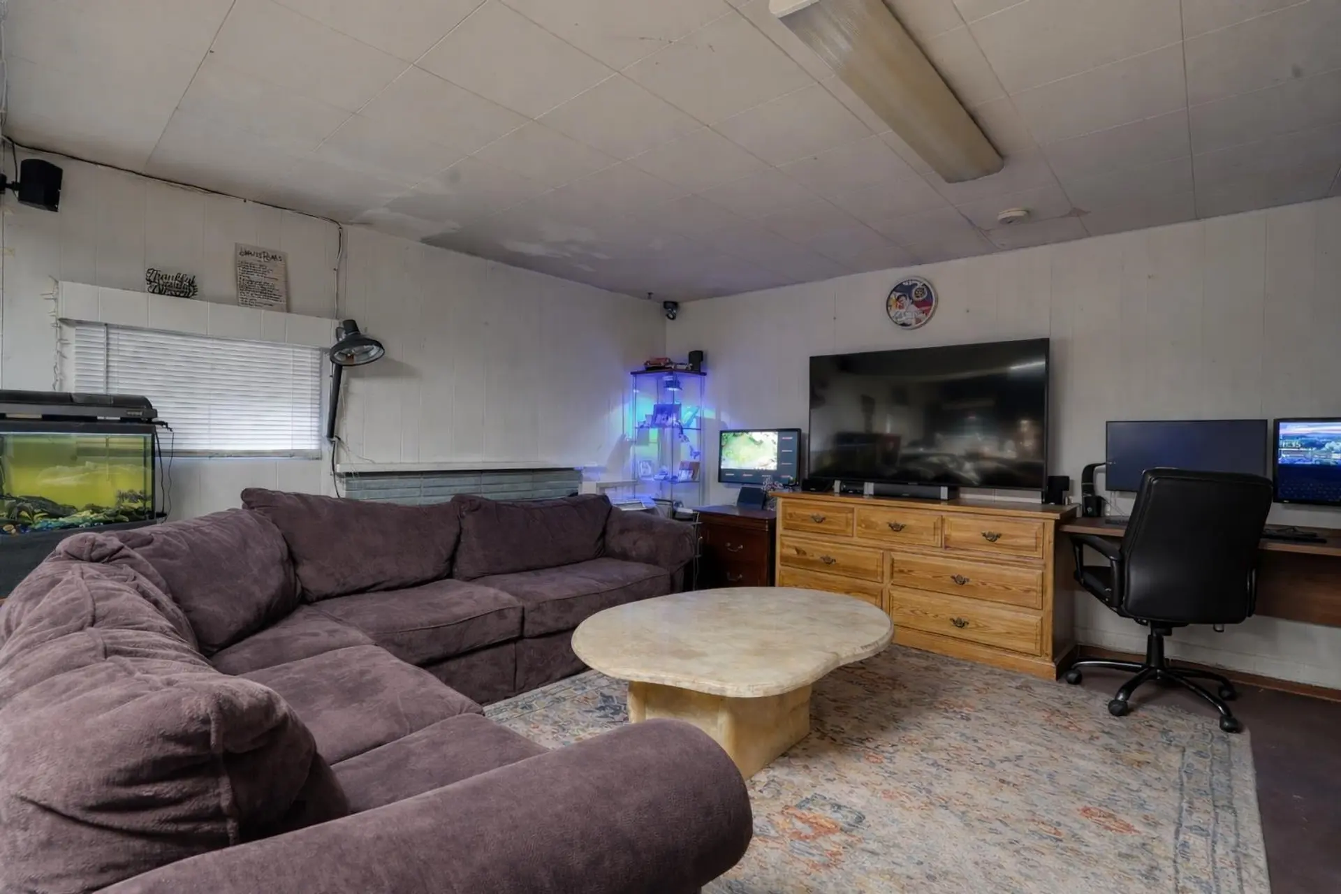 Property at 3737 DUBOIS STREET, Burnaby, BC