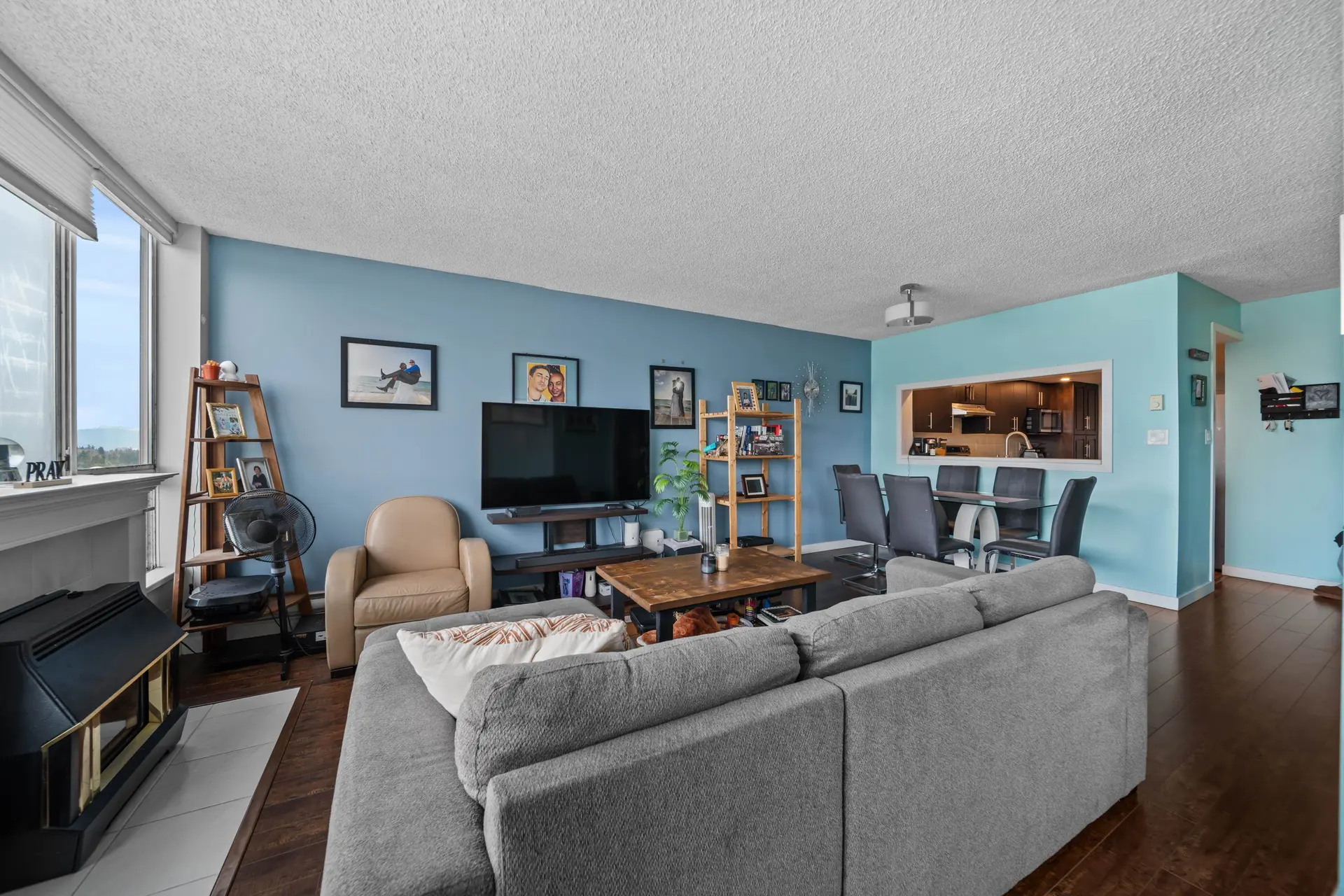 Property at #806 14881 103A AVENUE, Surrey, BC