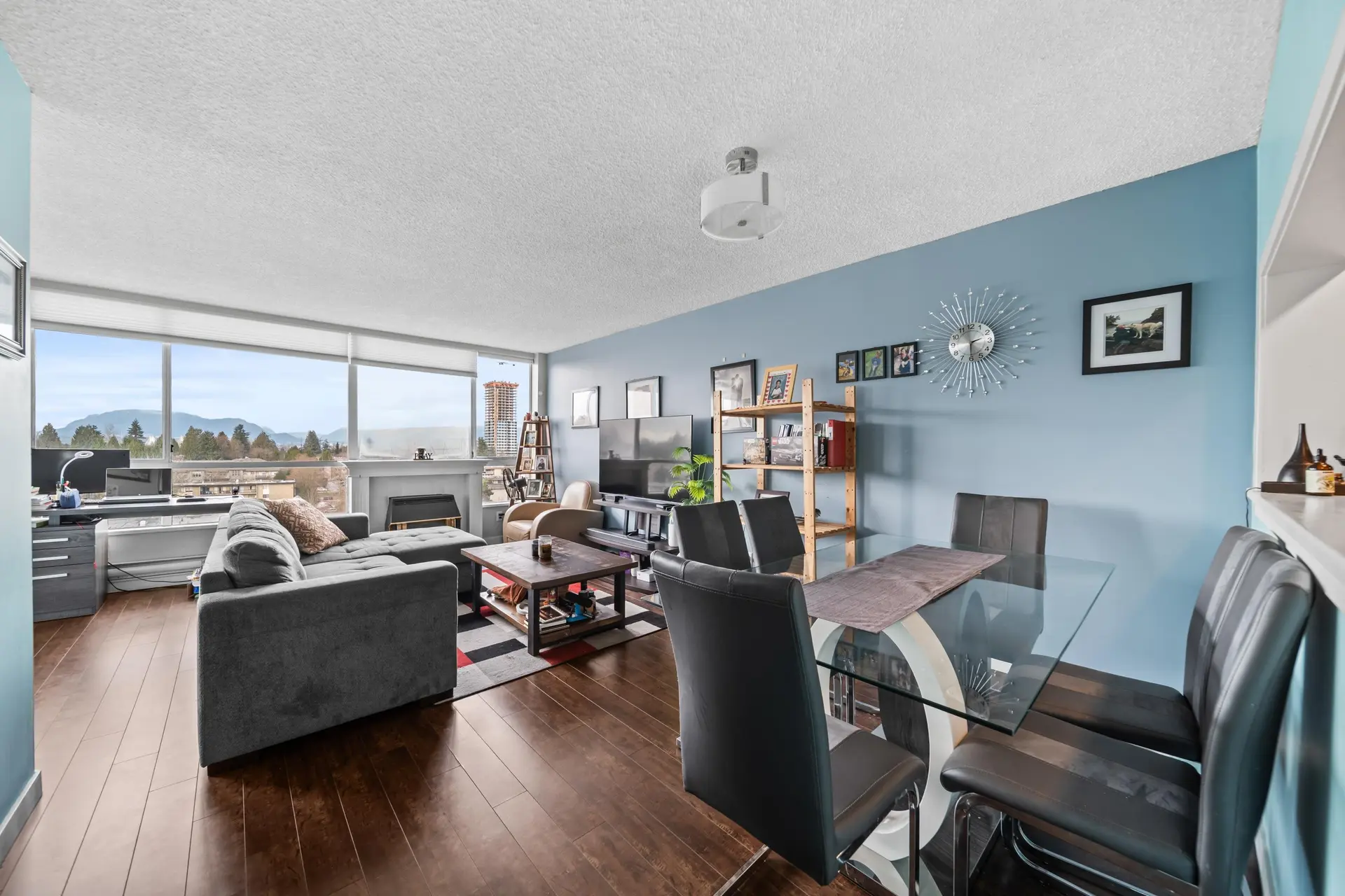 Property at #806 14881 103A AVENUE, Surrey, BC