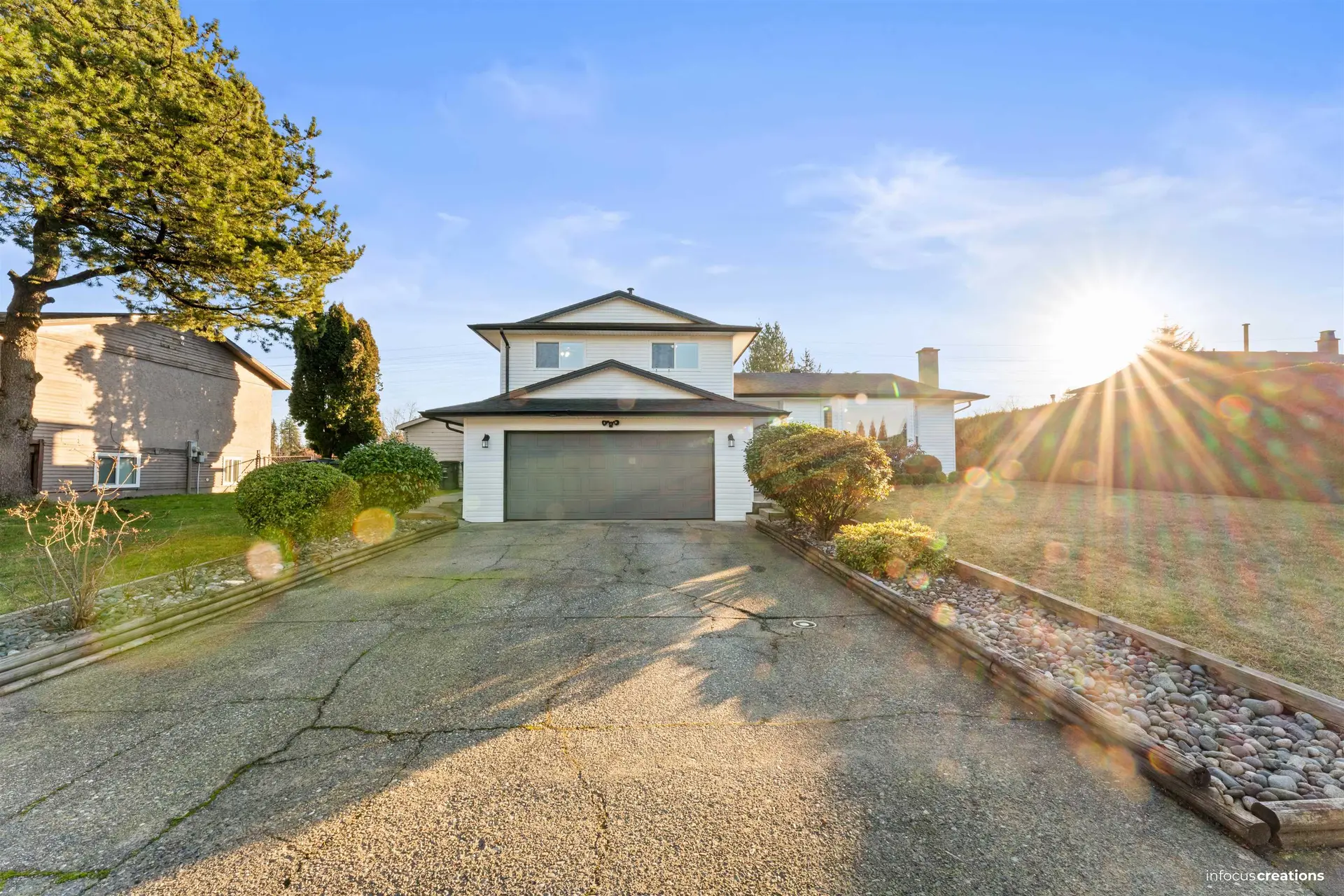 Property at 15796 95a Avenue, Surrey, BC