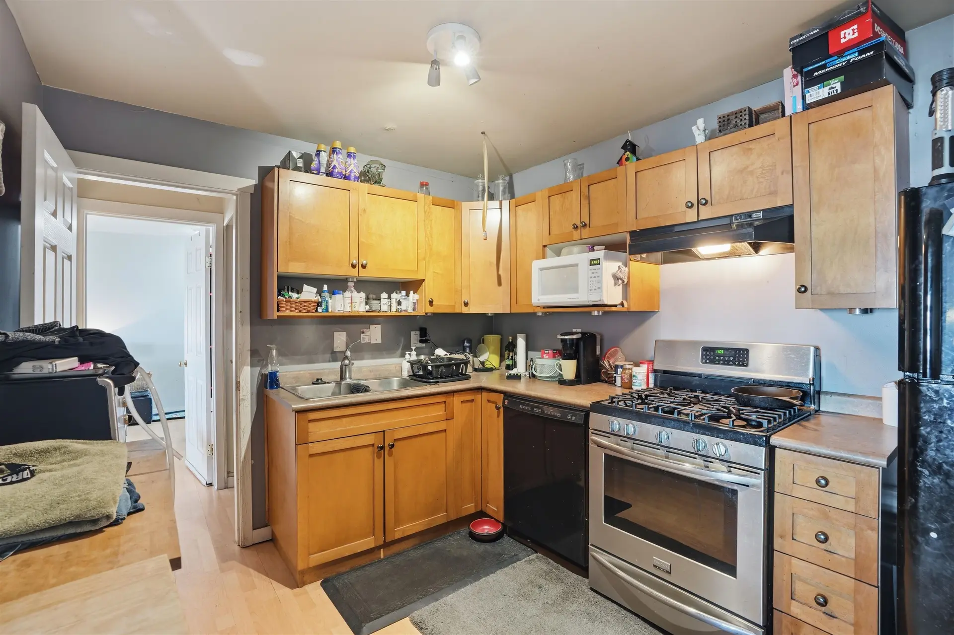 Property at #B 403 ALDER STREET, North Vancouver, BC