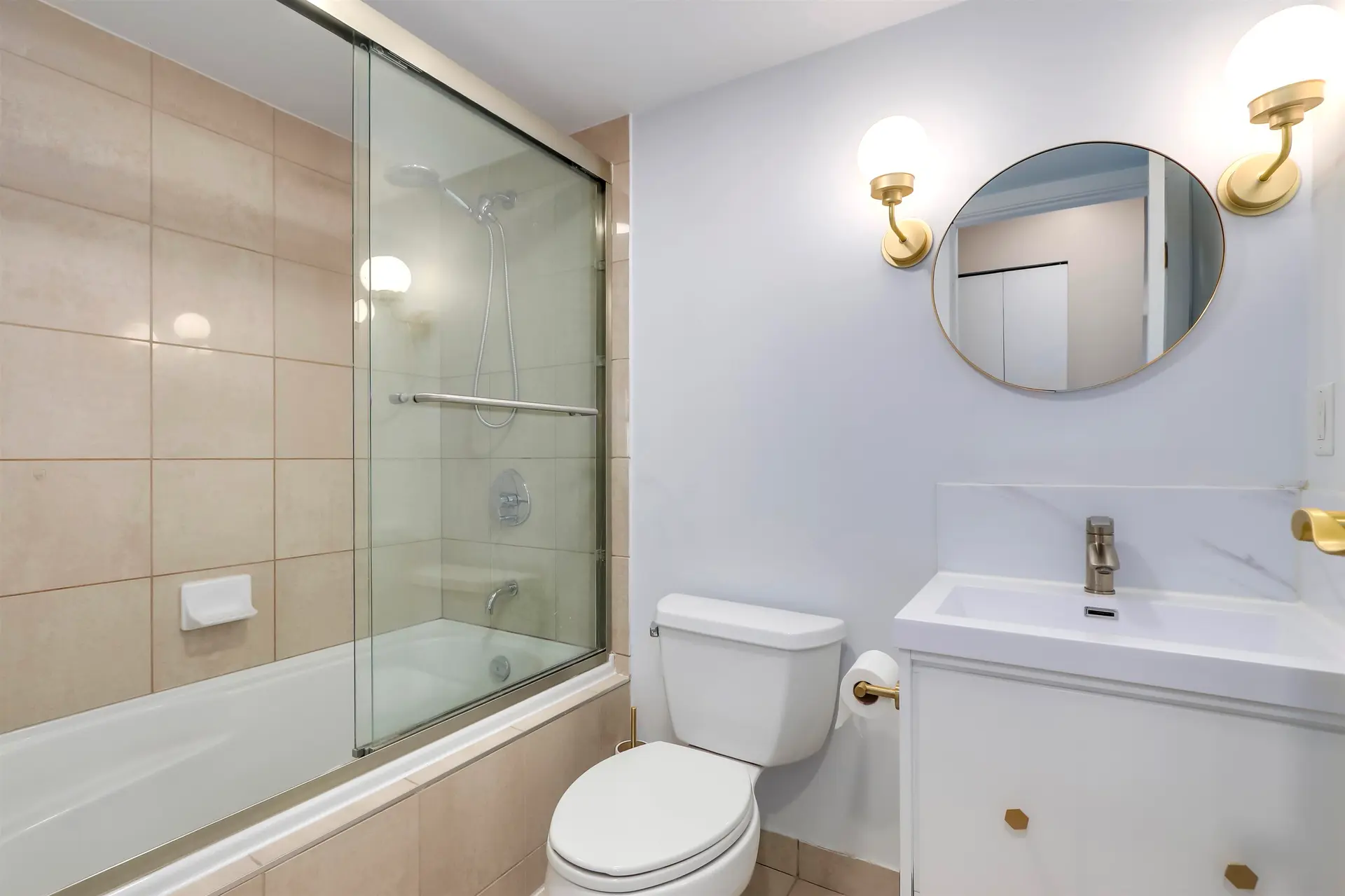 Property at #302 122 E 3RD STREET, North Vancouver, BC