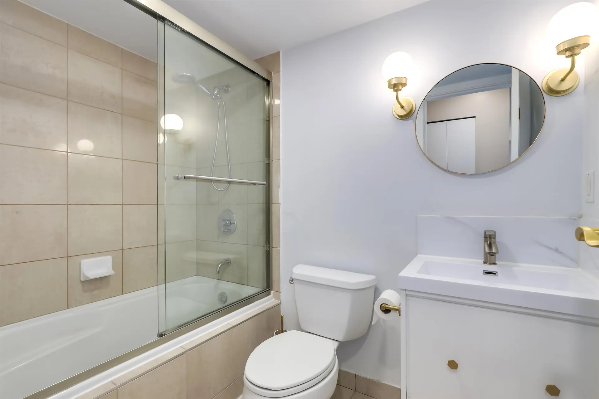 Property at #302 122 E 3RD STREET, North Vancouver, BC