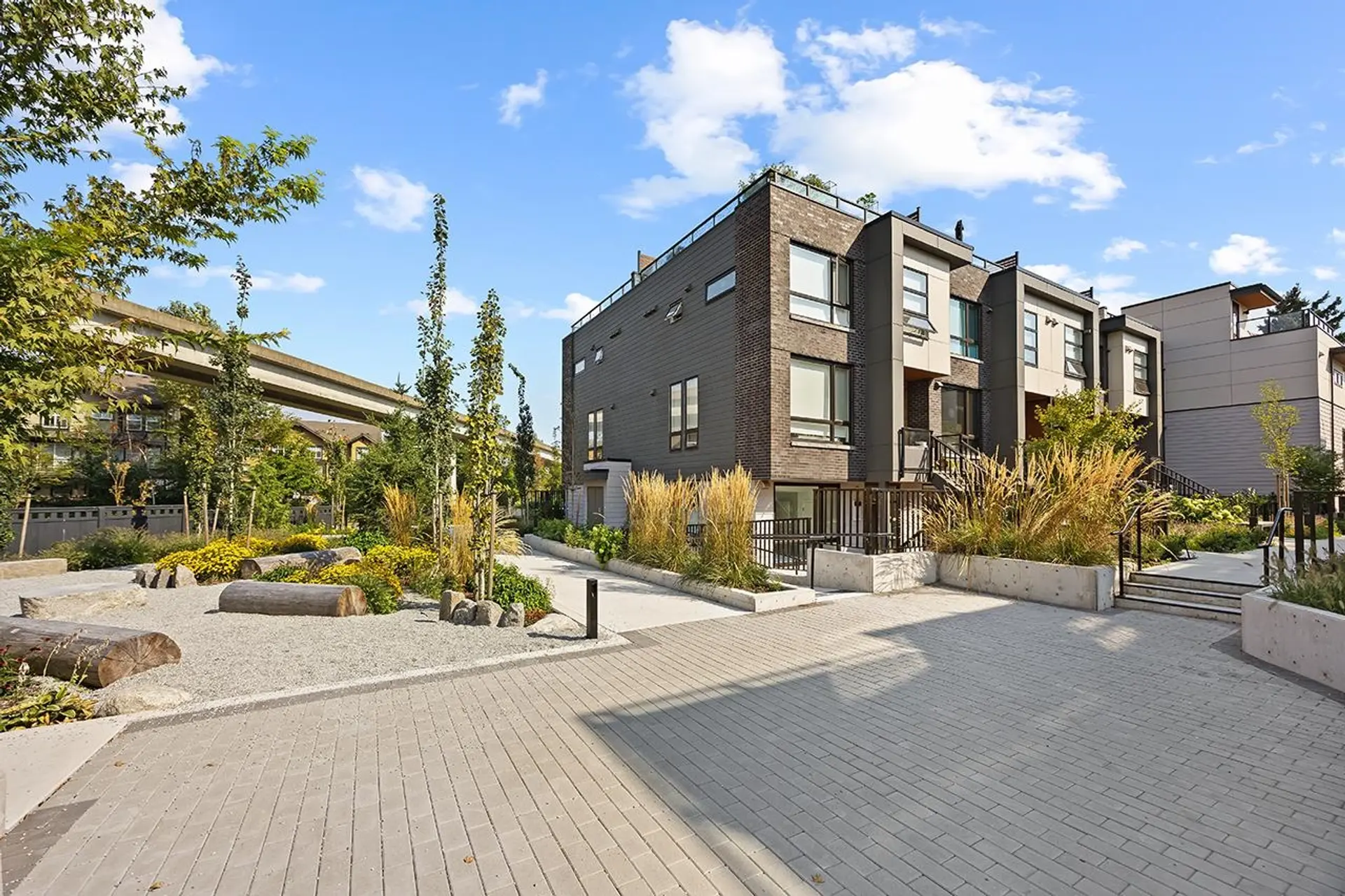 Property at #611 6085 IRMIN STREET, Burnaby, BC