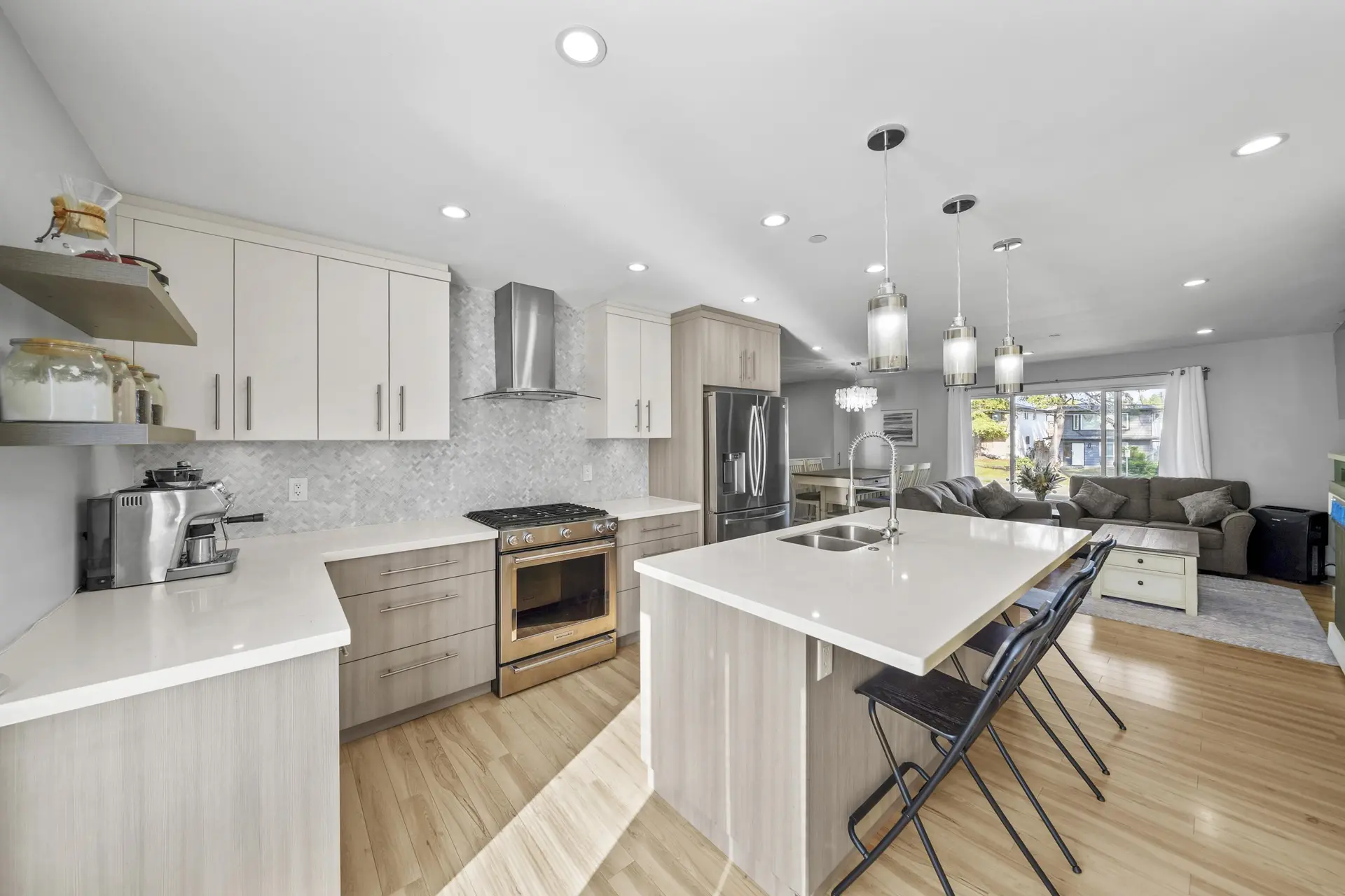 Property at 3759 Coast Meridian Road, Port Coquitlam, BC