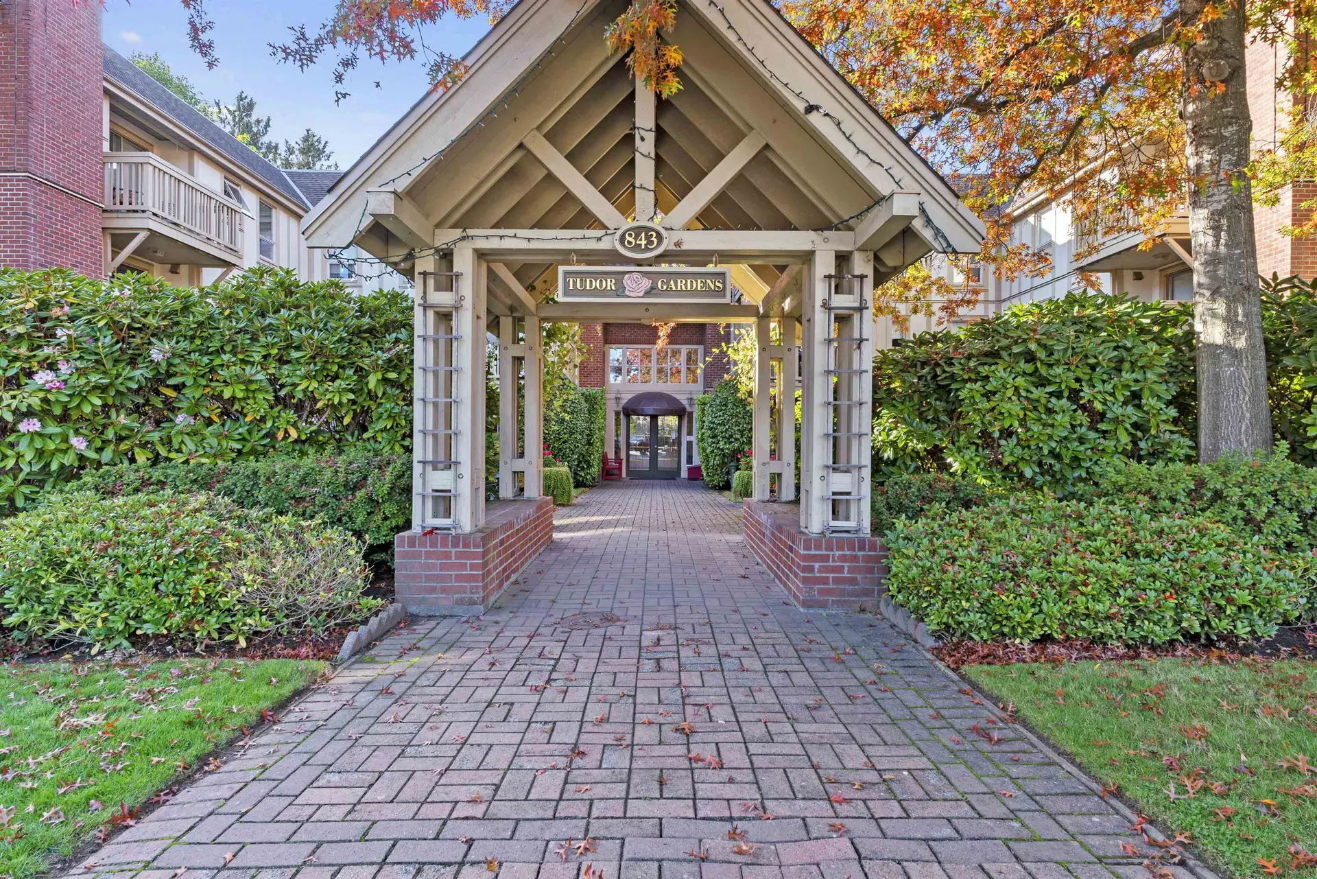 Property at #205 843 22ND STREET, West Vancouver, BC