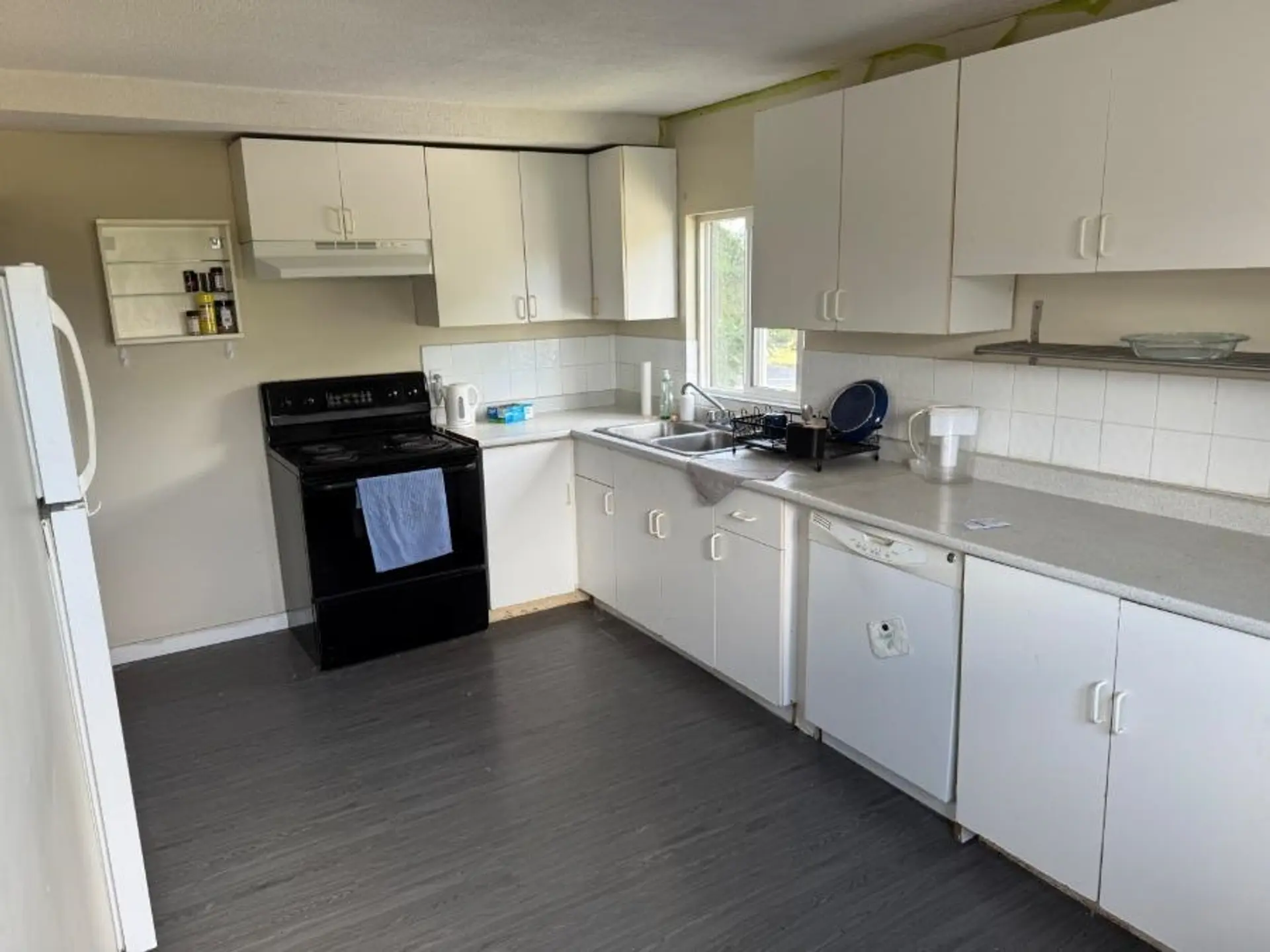 Property at 301 E 41ST AVENUE, Vancouver, BC