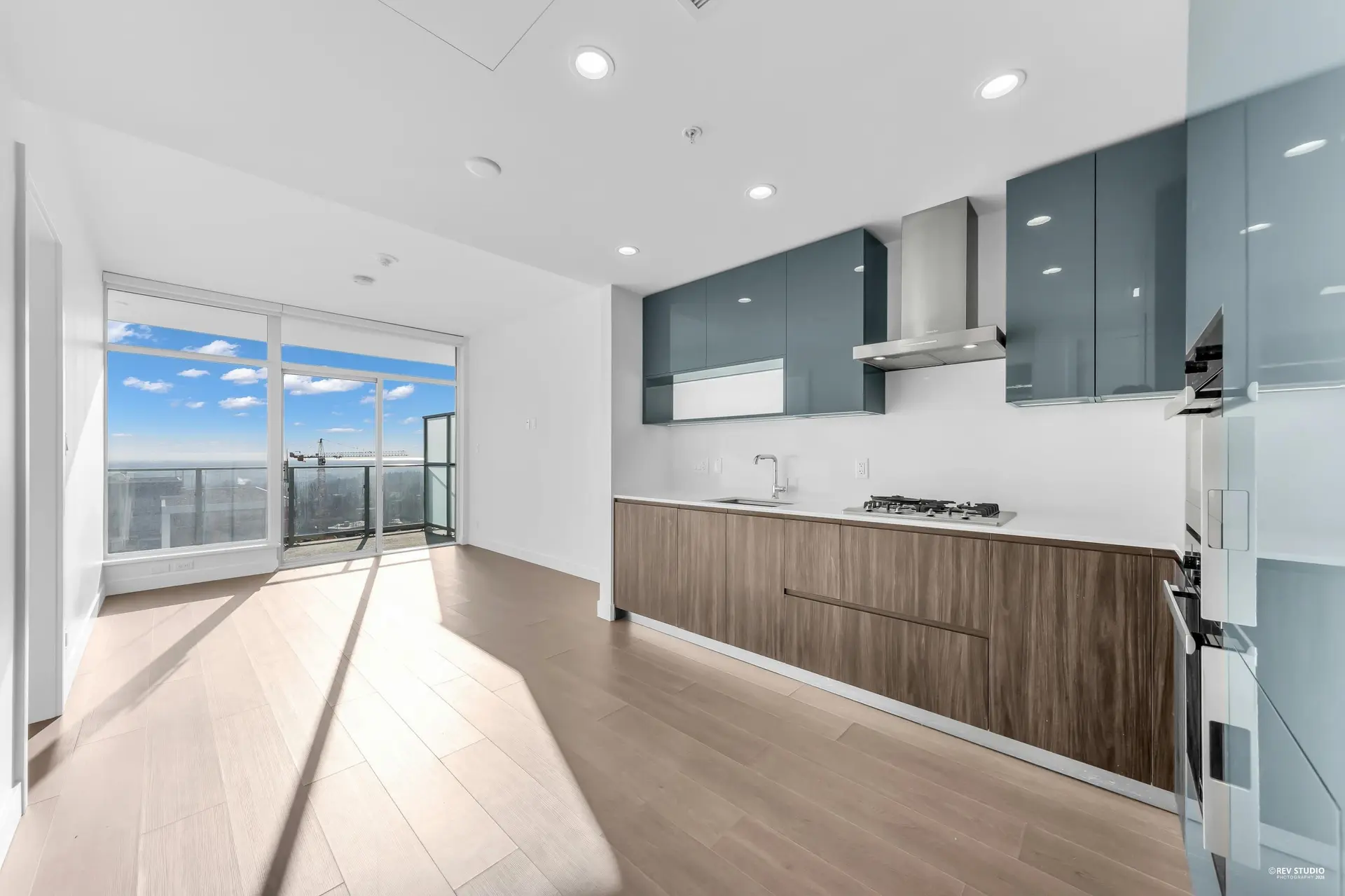 Property at #1505 6511 Sussex Avenue, Burnaby, BC