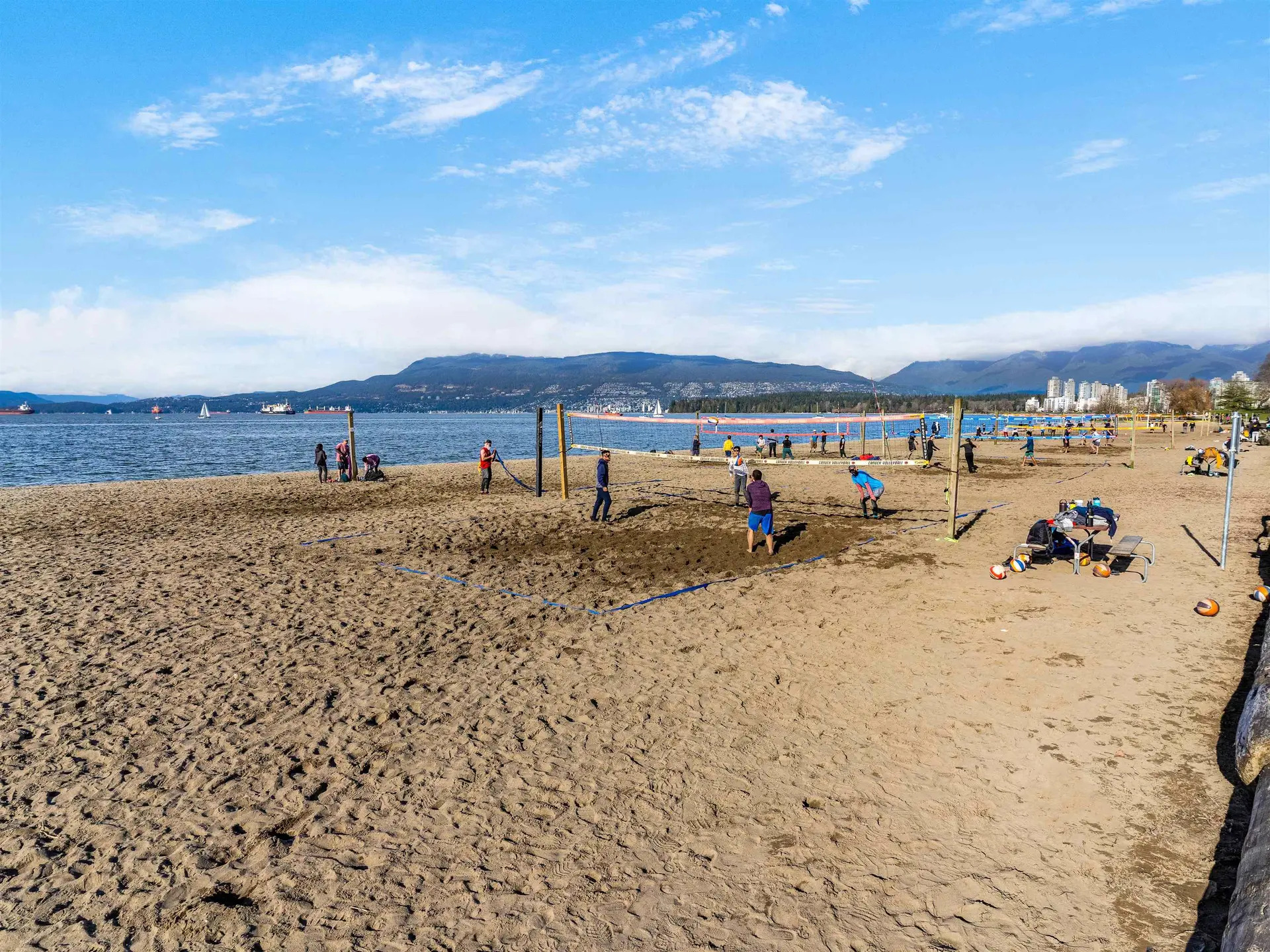 Property at 2570 W 2ND AVENUE, Vancouver, BC