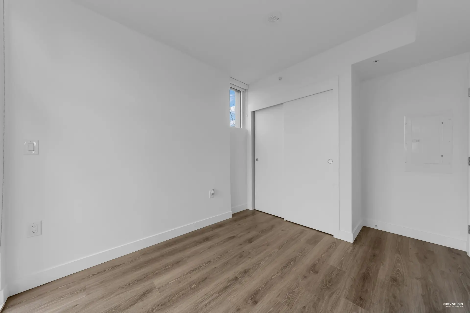 #303 8121 Chester Street - Image 9
