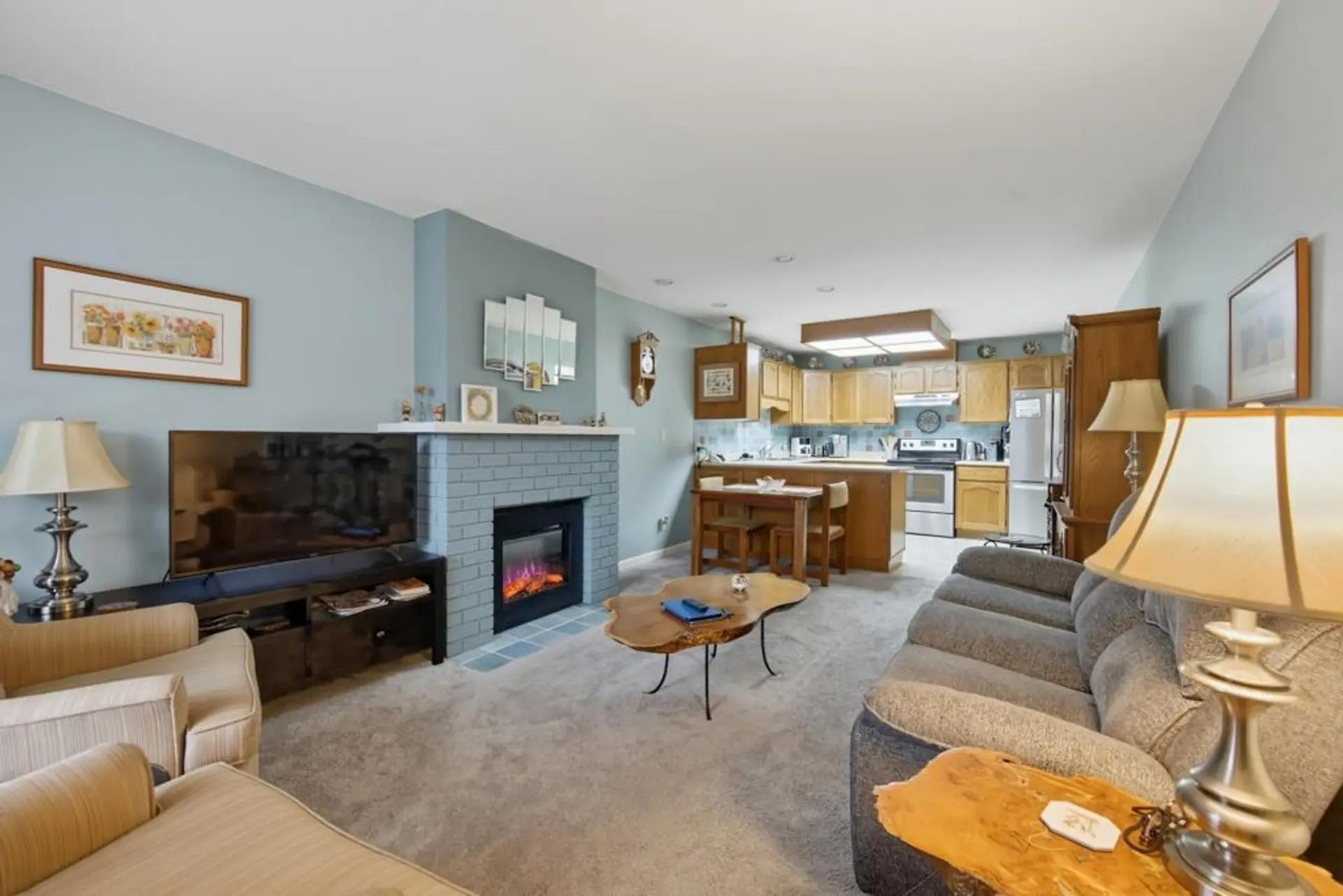 Property at #7 18960 ADVENT ROAD, Pitt Meadows, BC