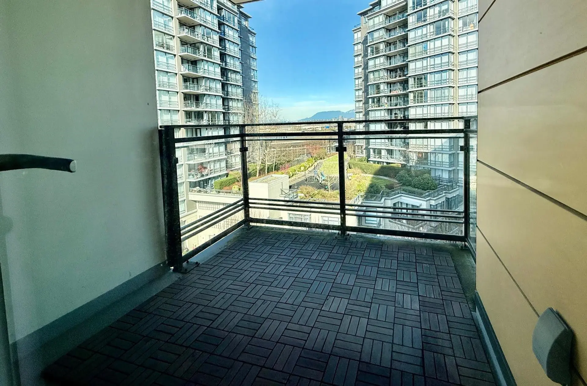 Property at #807 3280 CORVETTE WAY, Richmond, BC