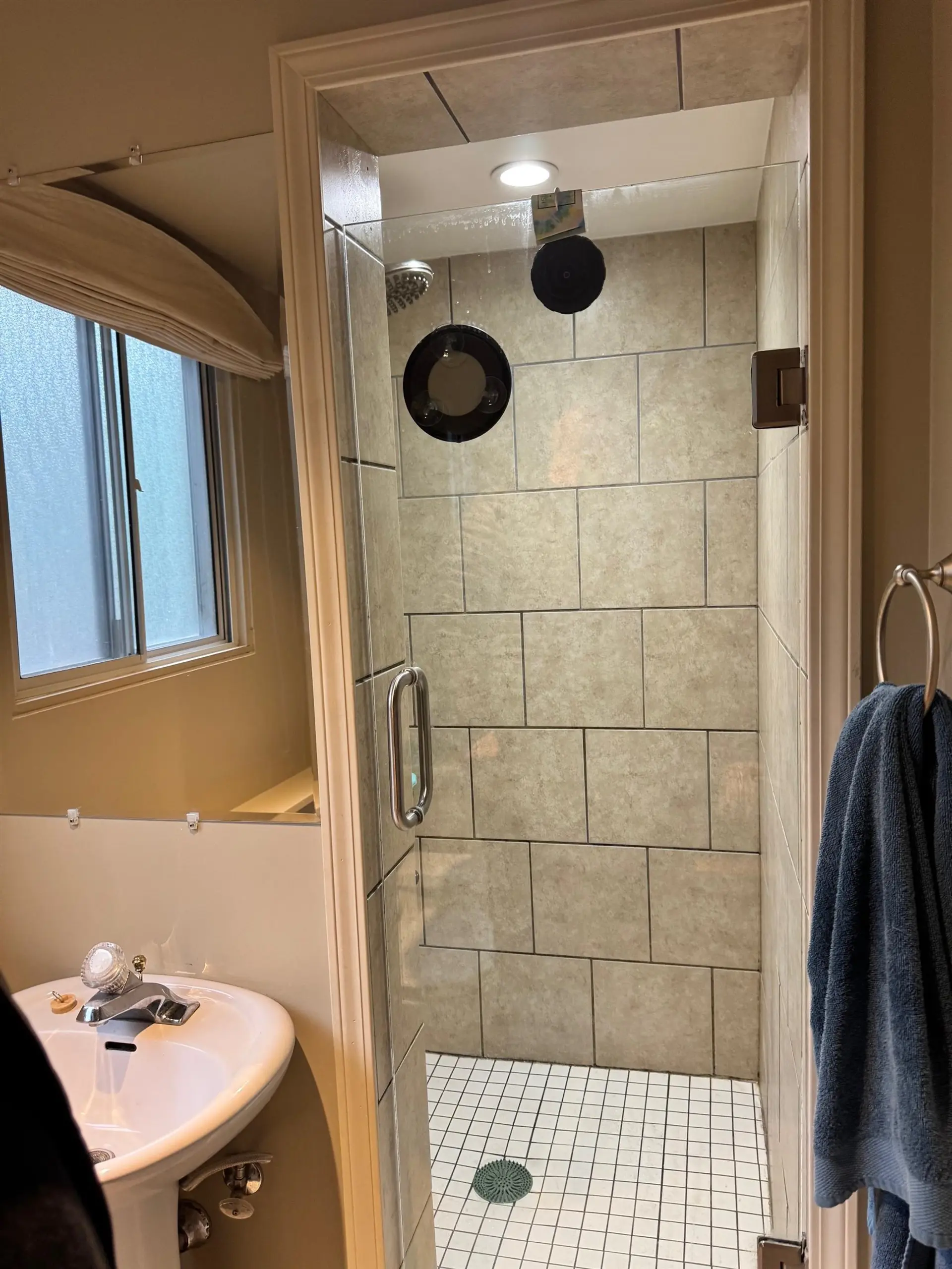 Property at 15980 THRIFT AVENUE, White Rock, BC