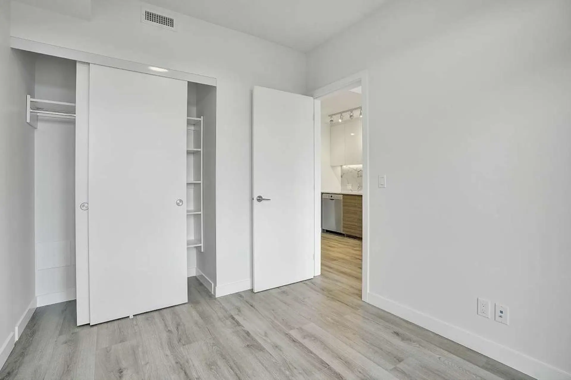 Property at #1202 10626 CITY PARKWAY, Surrey, BC