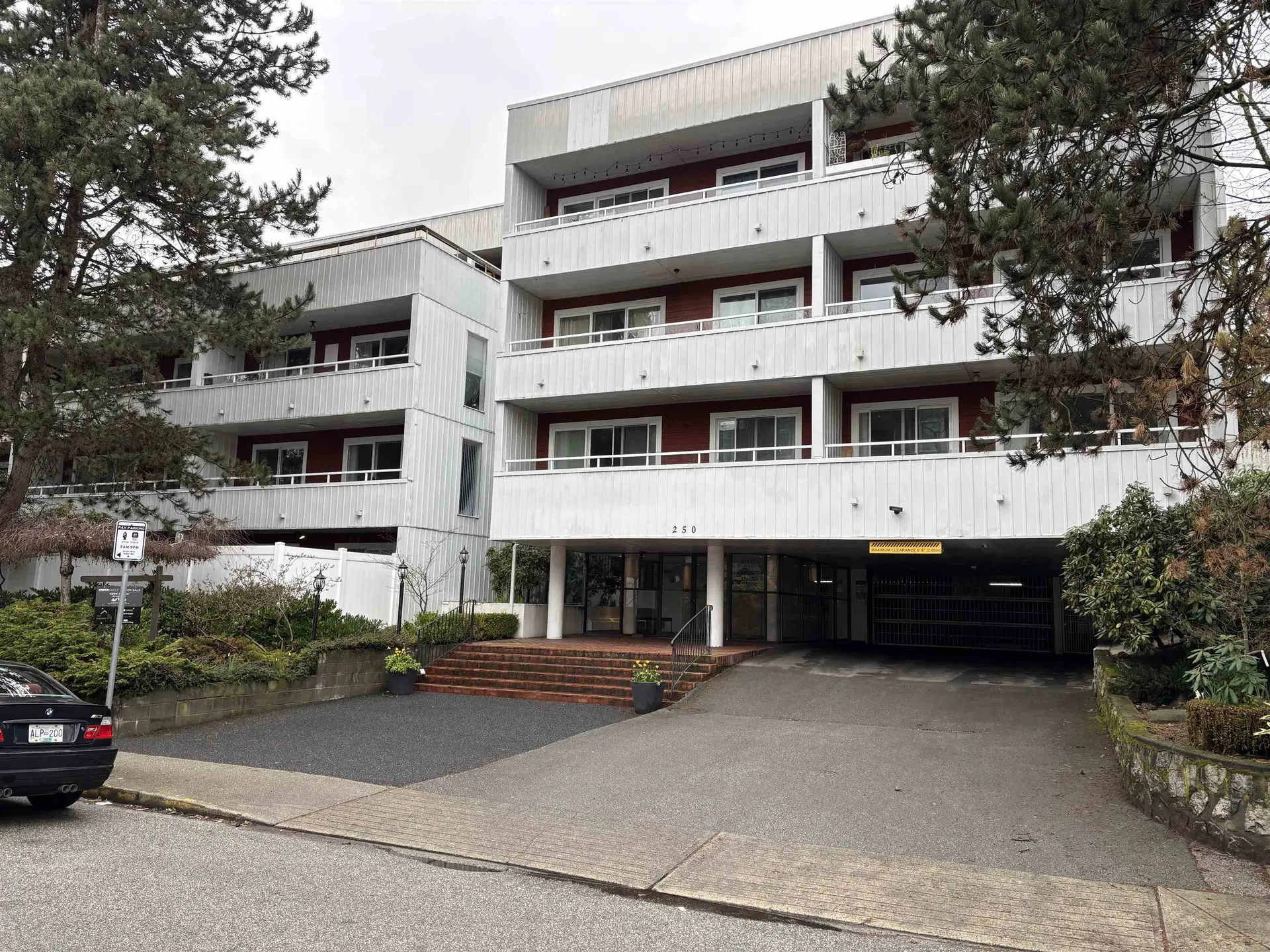 Property at #302 250 W 1st Street, North Vancouver, BC