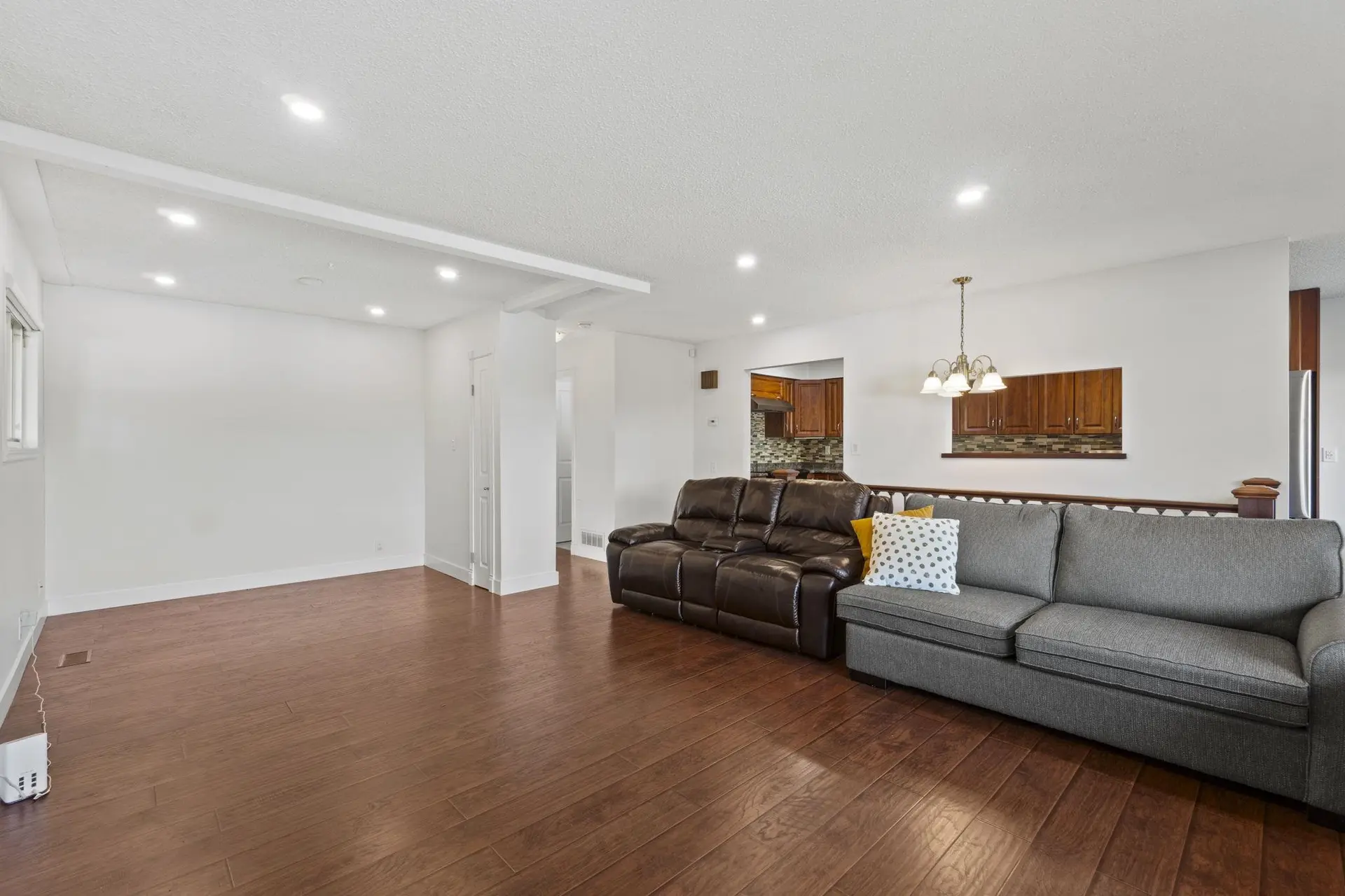 Property at 644 ALDERSON AVENUE, Coquitlam, BC