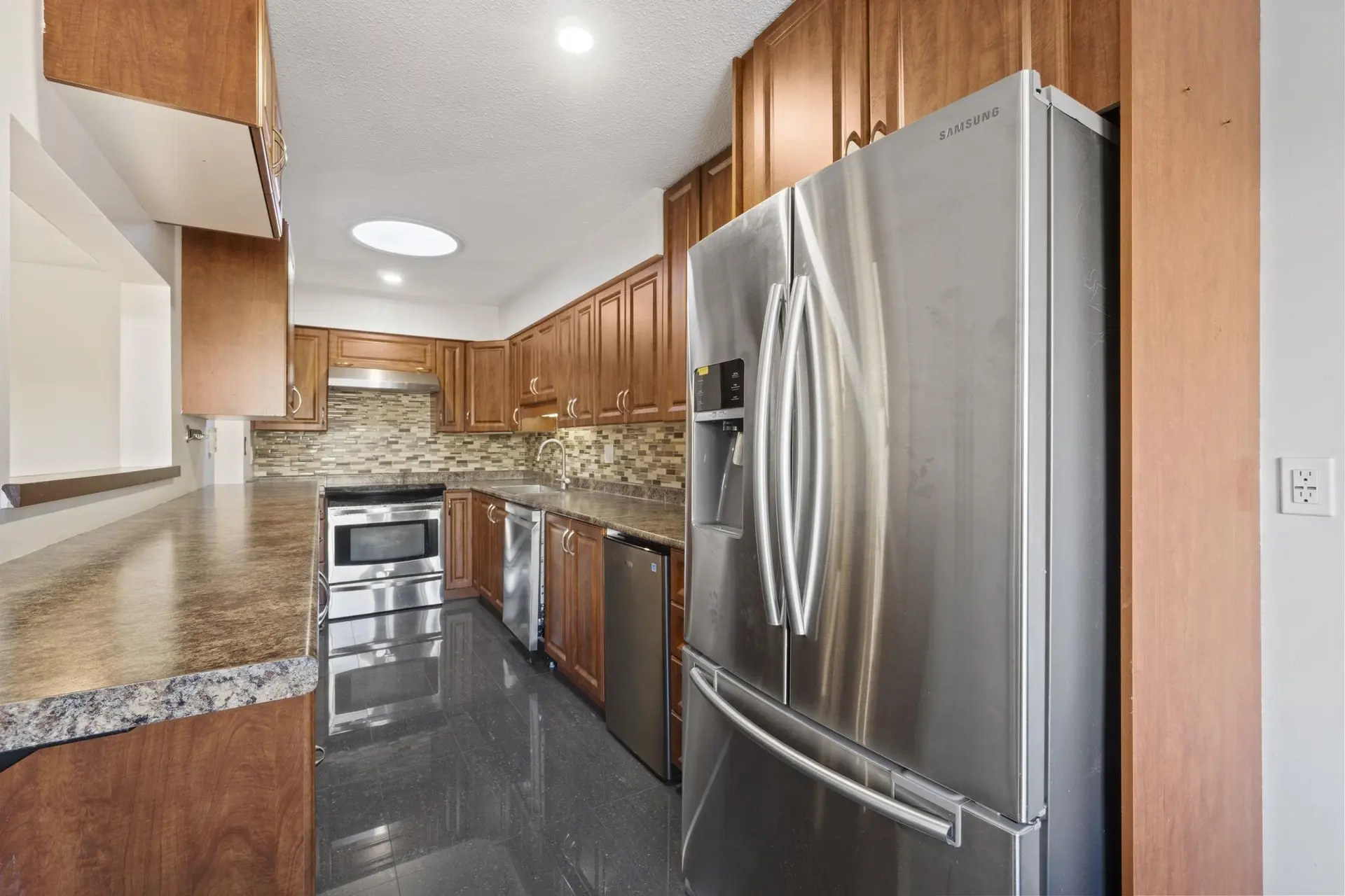 Property at 644 ALDERSON AVENUE, Coquitlam, BC