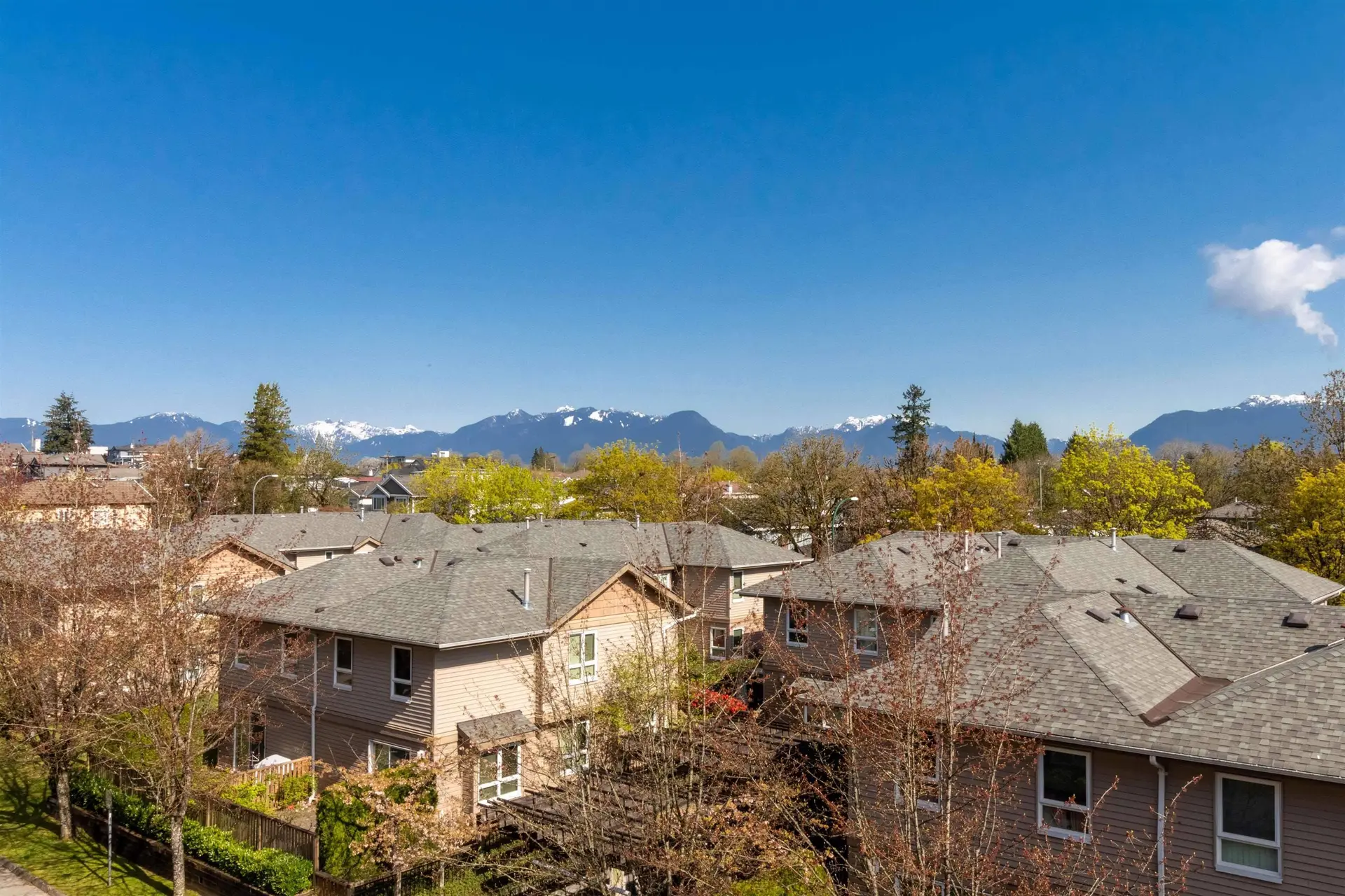 Property at #407 3480 YARDLEY AVENUE, Vancouver, BC