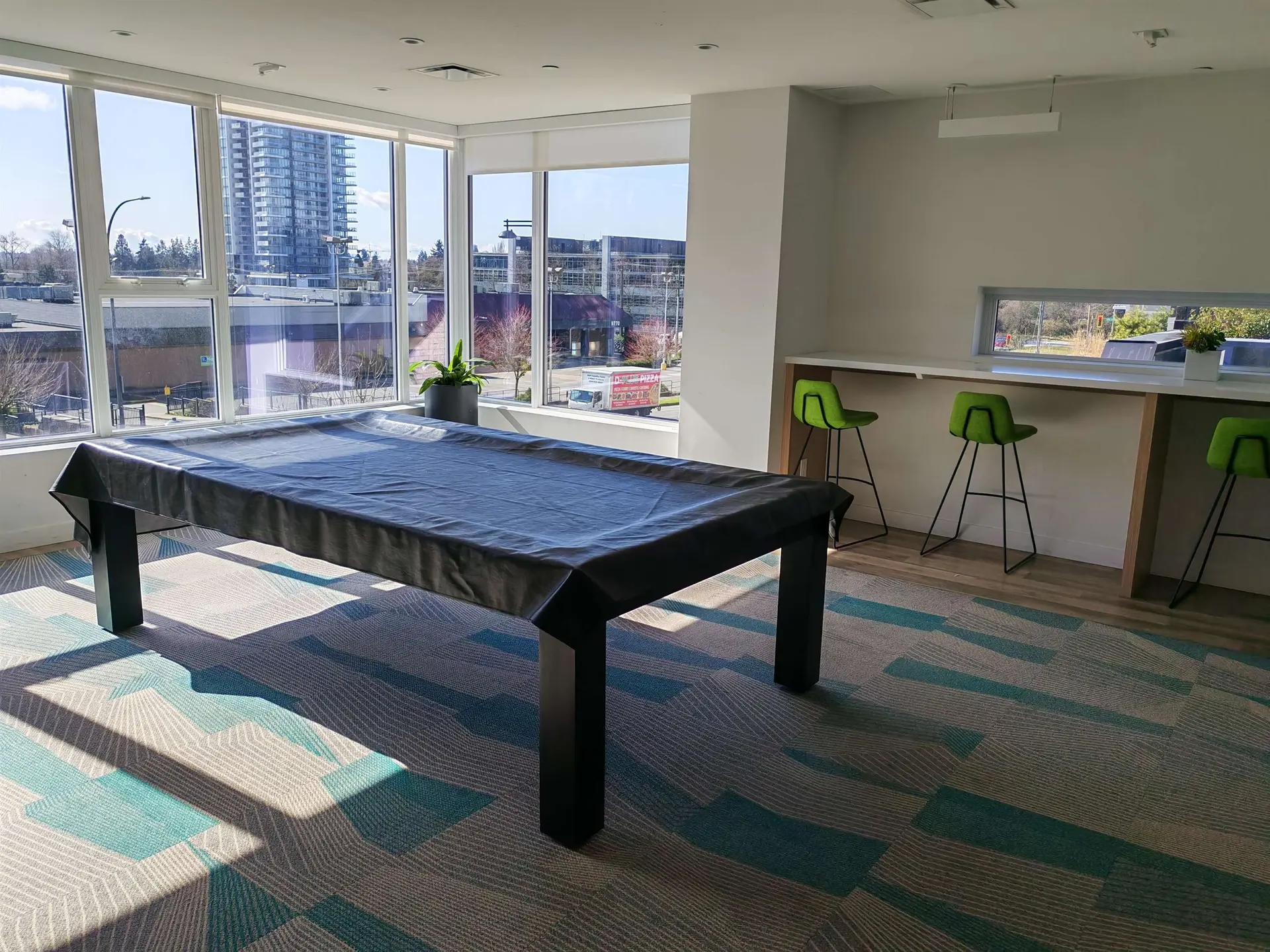 Property at #2609 13655 FRASER HIGHWAY, Surrey, BC