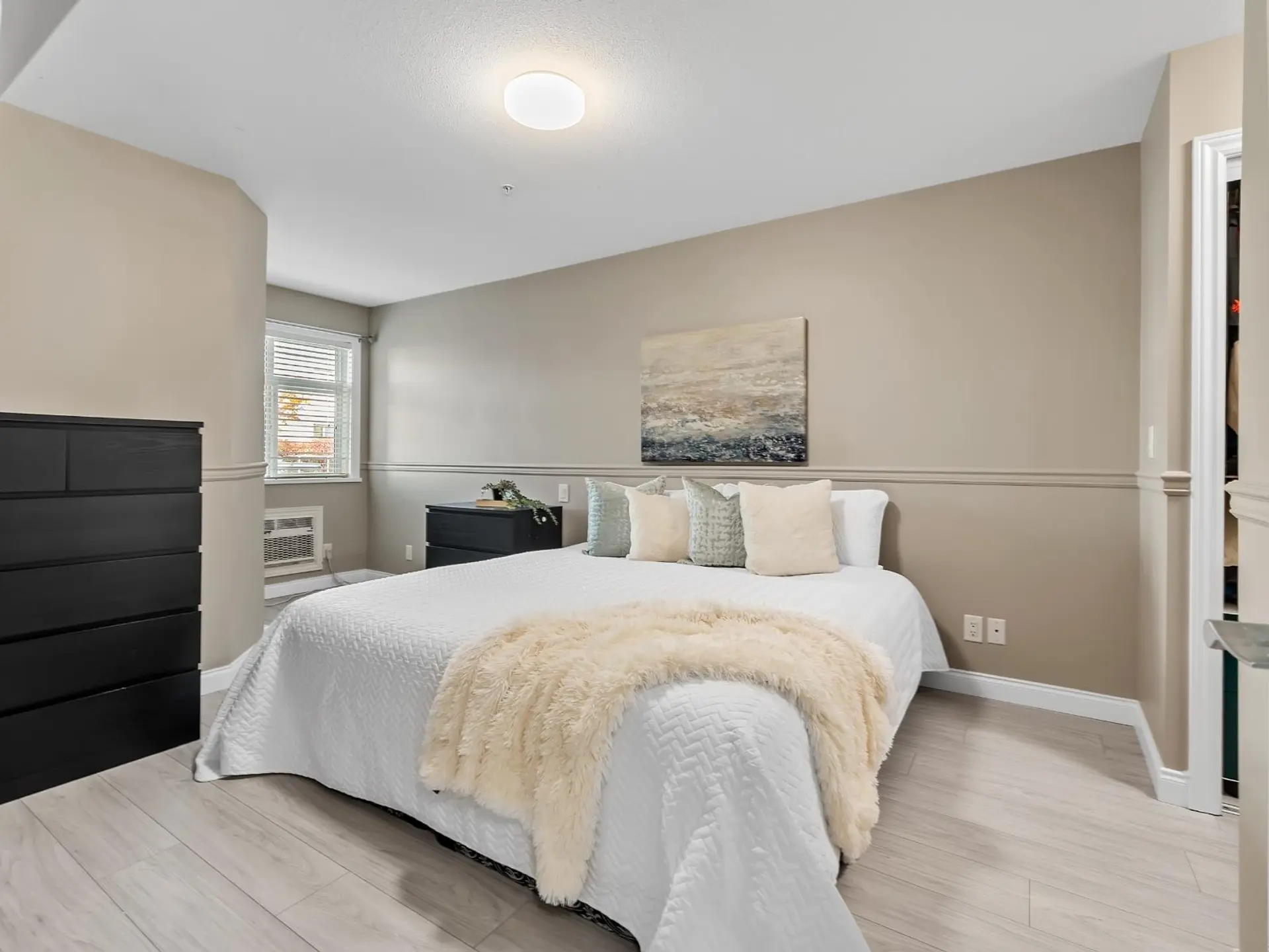 #105 19939 55a Avenue - Image 6