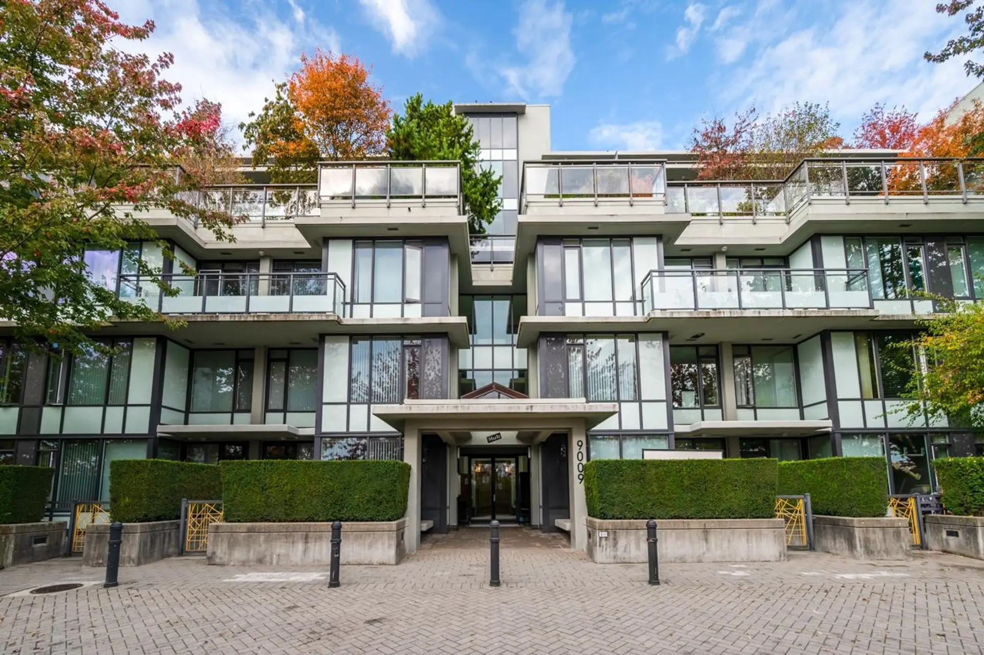 Property at #417 9009 CORNERSTONE MEWS, Burnaby, BC