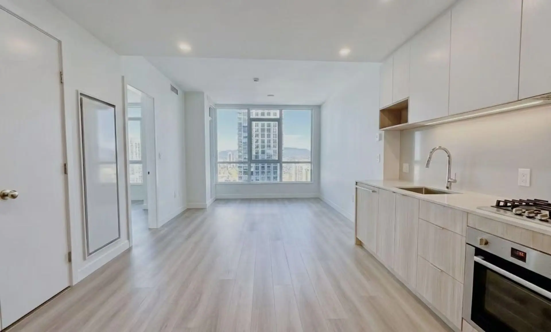 Property at #2502 6087 WILSON AVENUE, Burnaby, BC