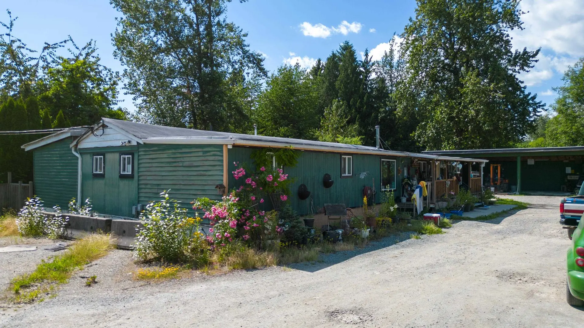 Property at 23519 LOUGHEED HIGHWAY, Maple Ridge, BC