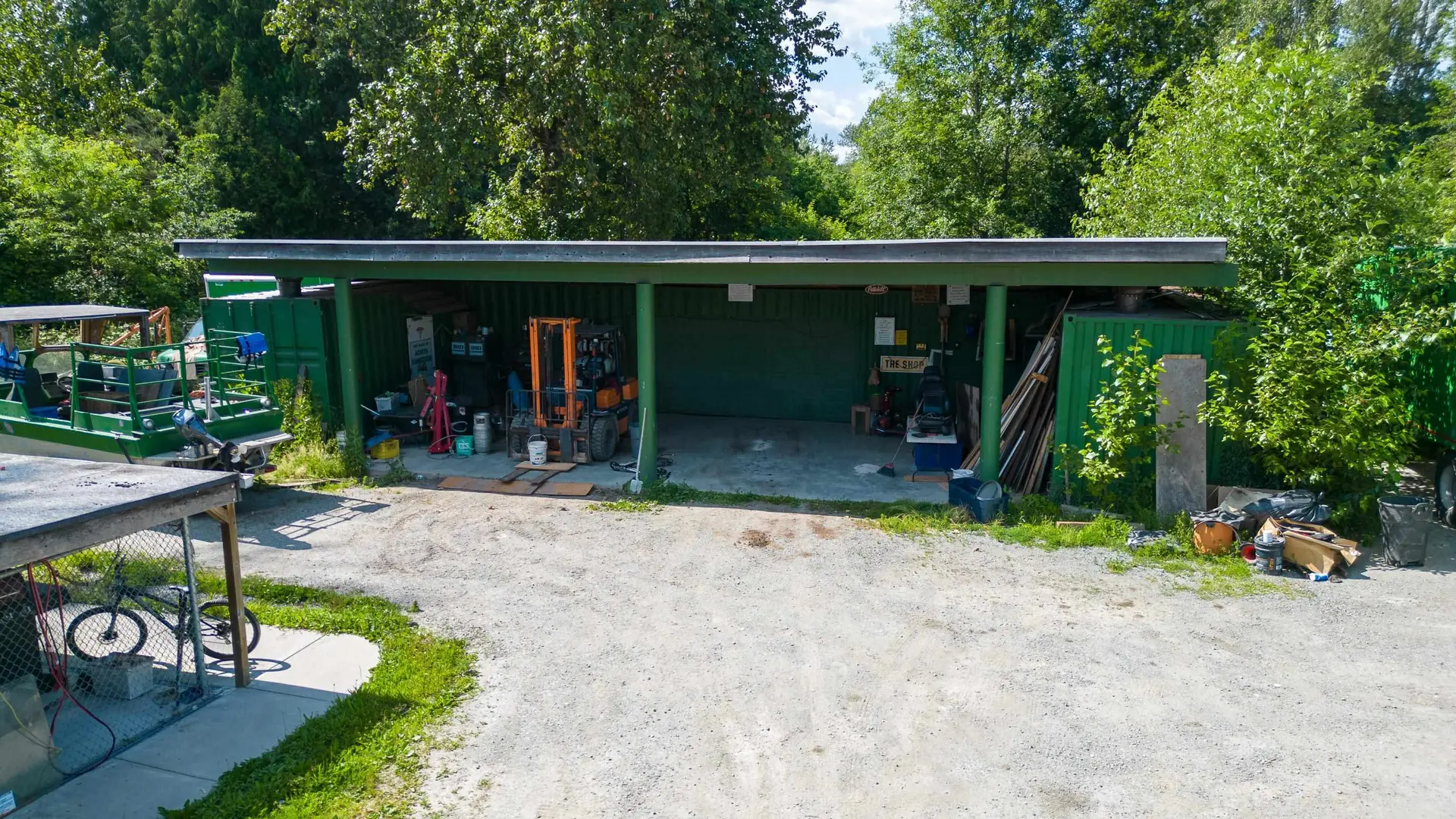 Property at 23519 LOUGHEED HIGHWAY, Maple Ridge, BC