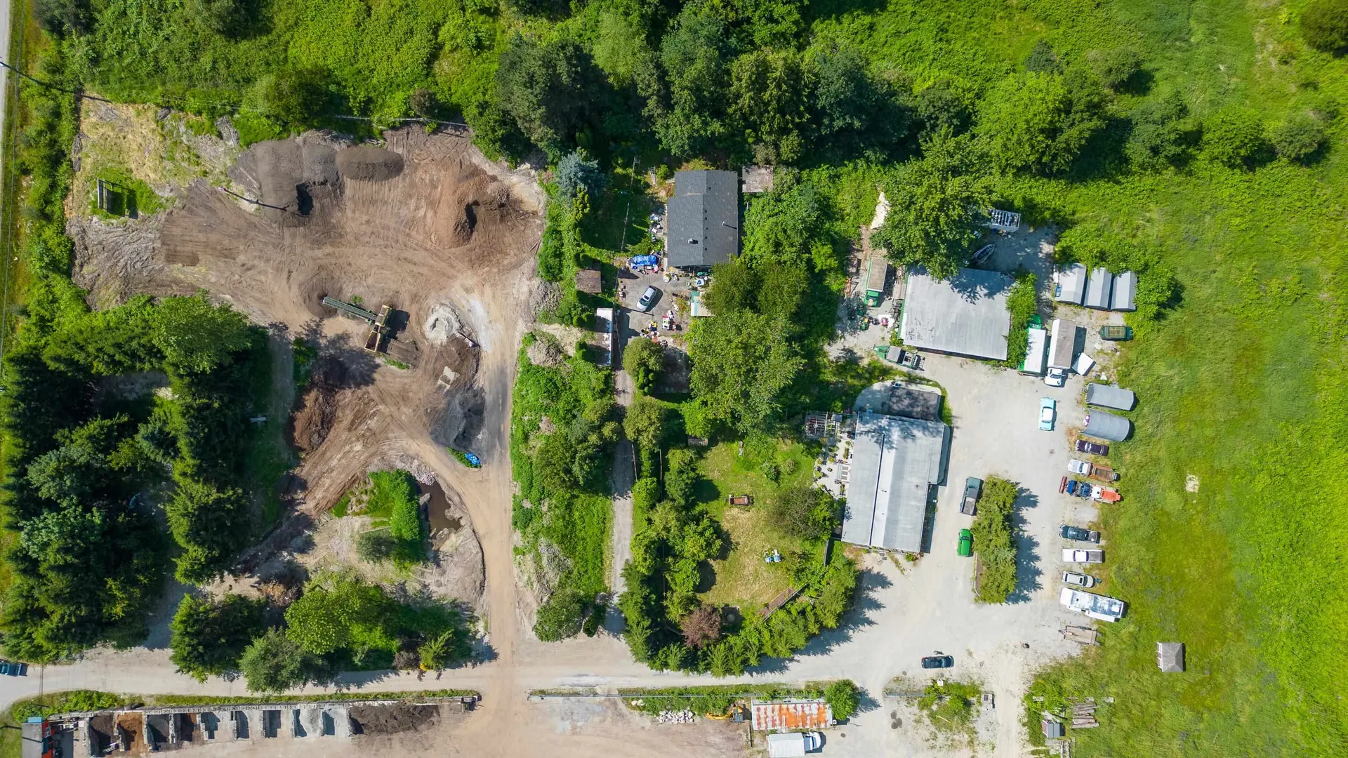 Property at 23519 LOUGHEED HIGHWAY, Maple Ridge, BC